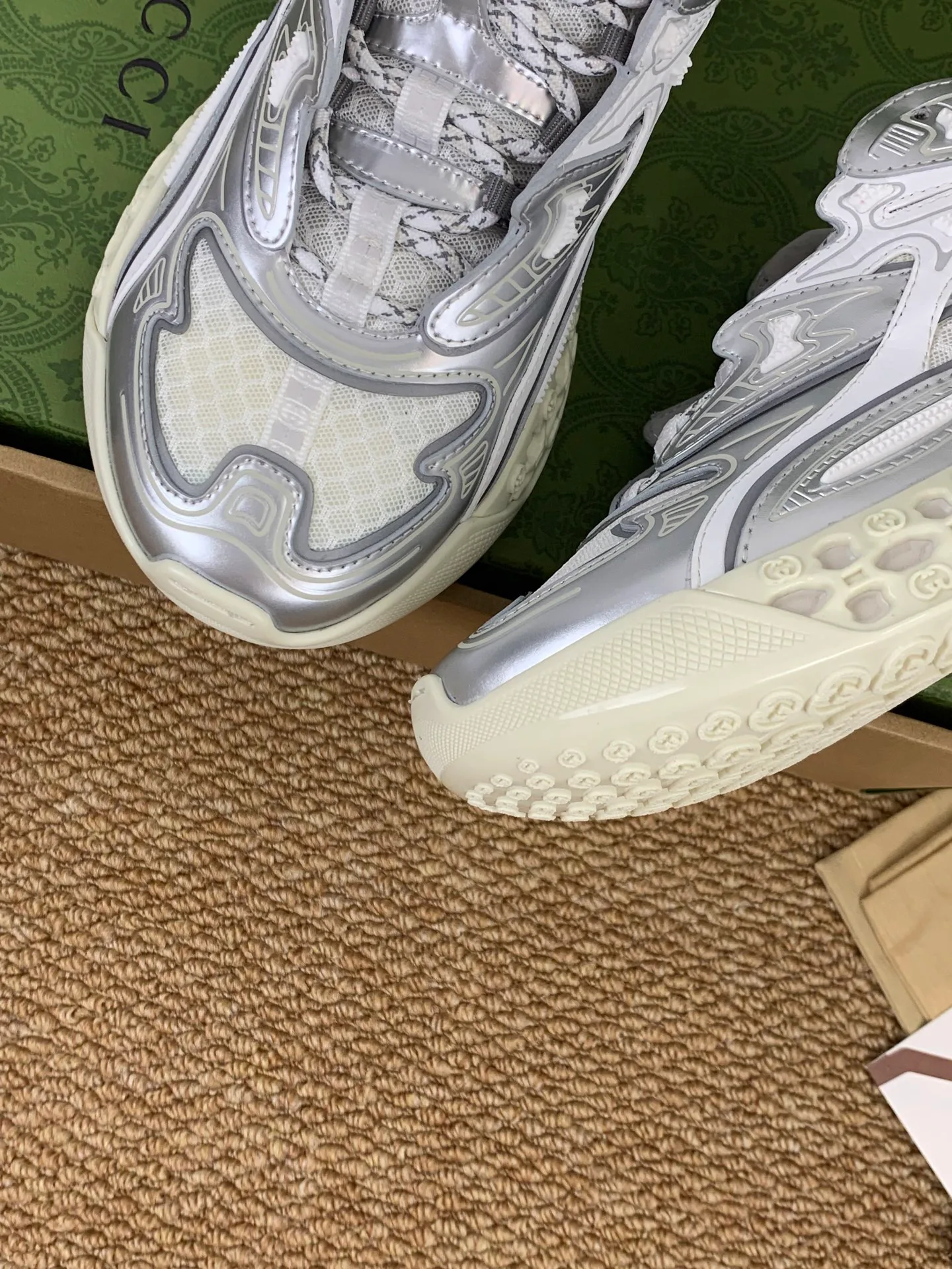 Women's Sneakers GUCCI 17545221