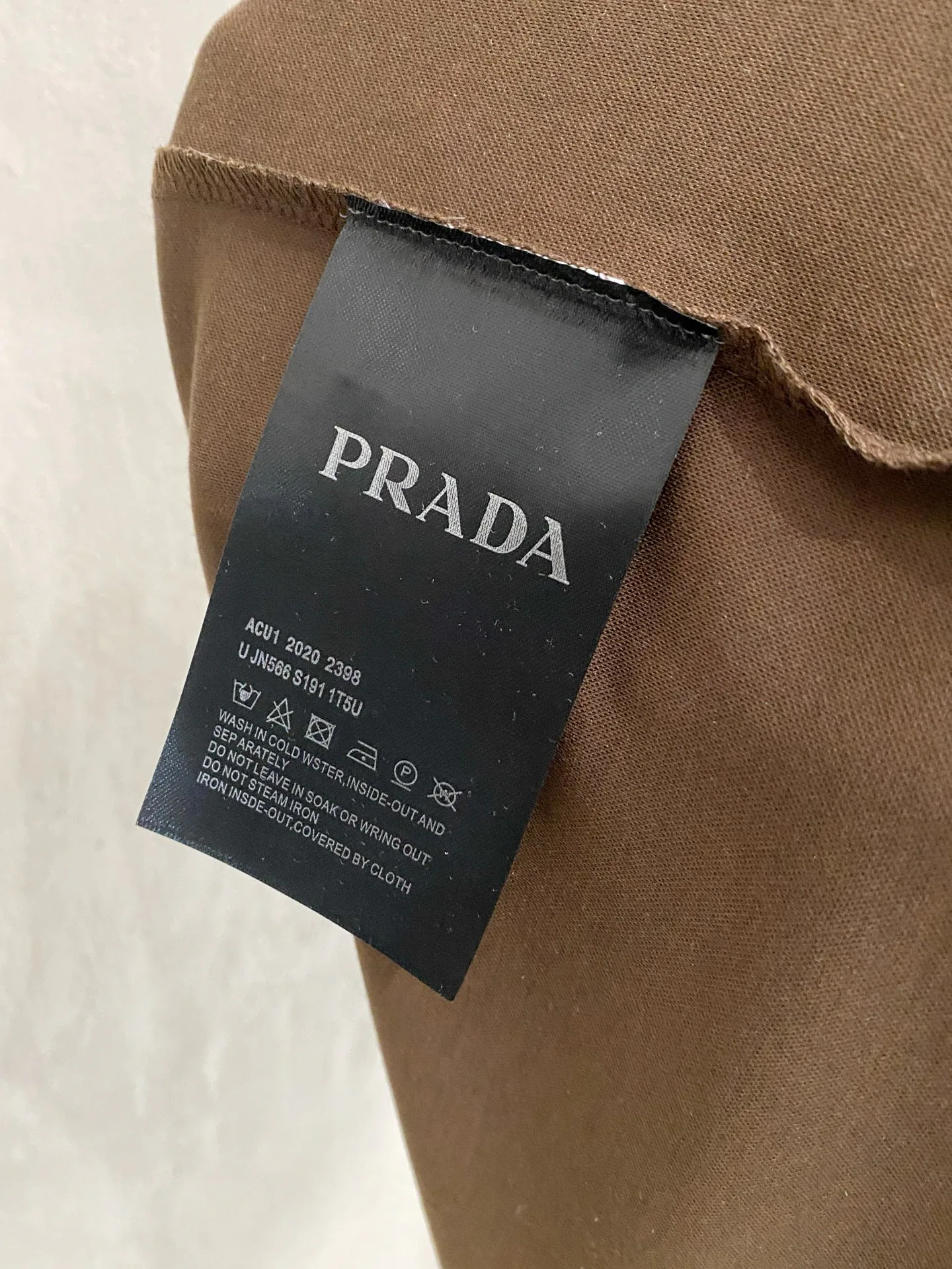 Men's T-Shirts PRADA 17444628