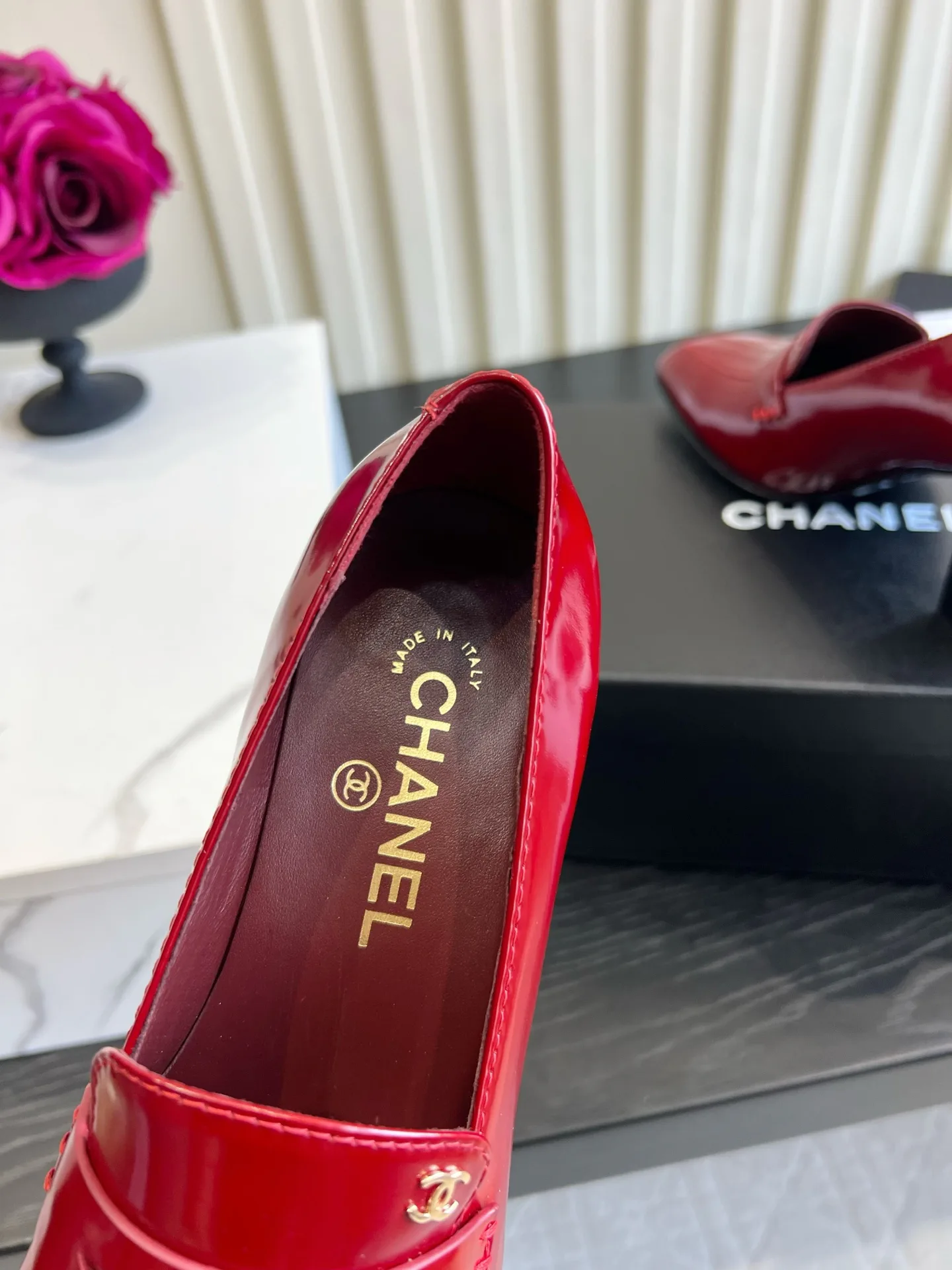 Women's Loafers And Moccasins CHANEL 18223042
