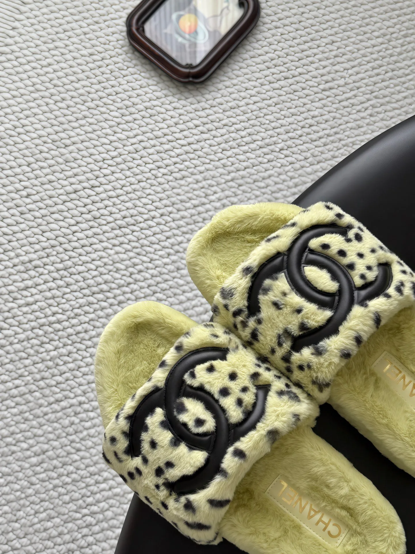 Women's Slippers CHANEL 18011850