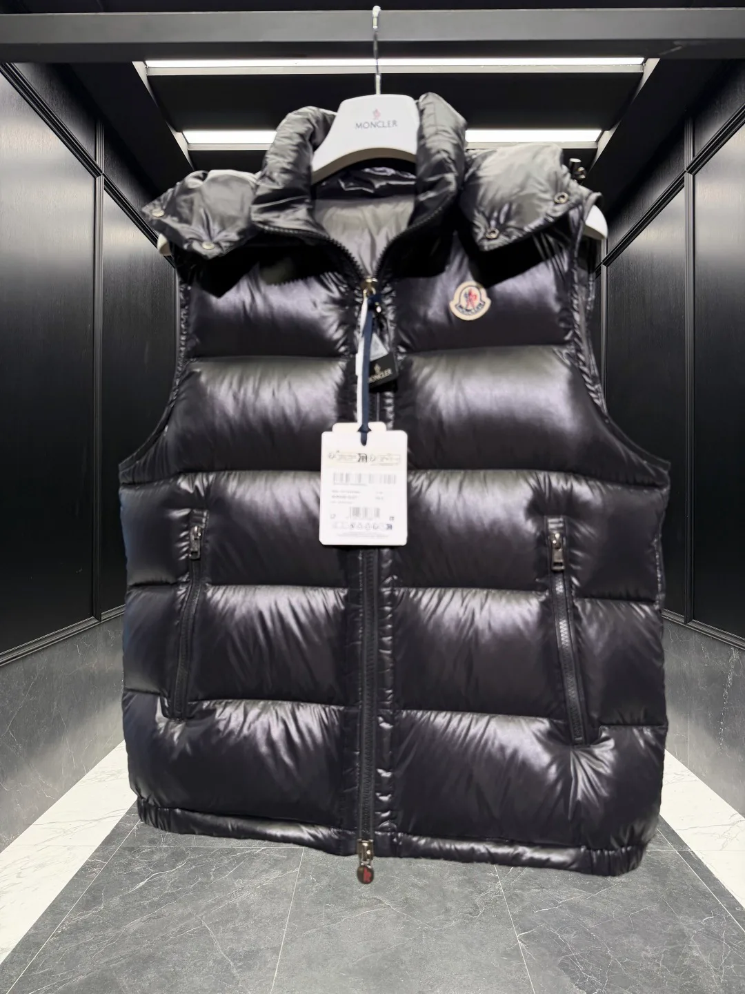 Men's Vests MONCLER 18492235