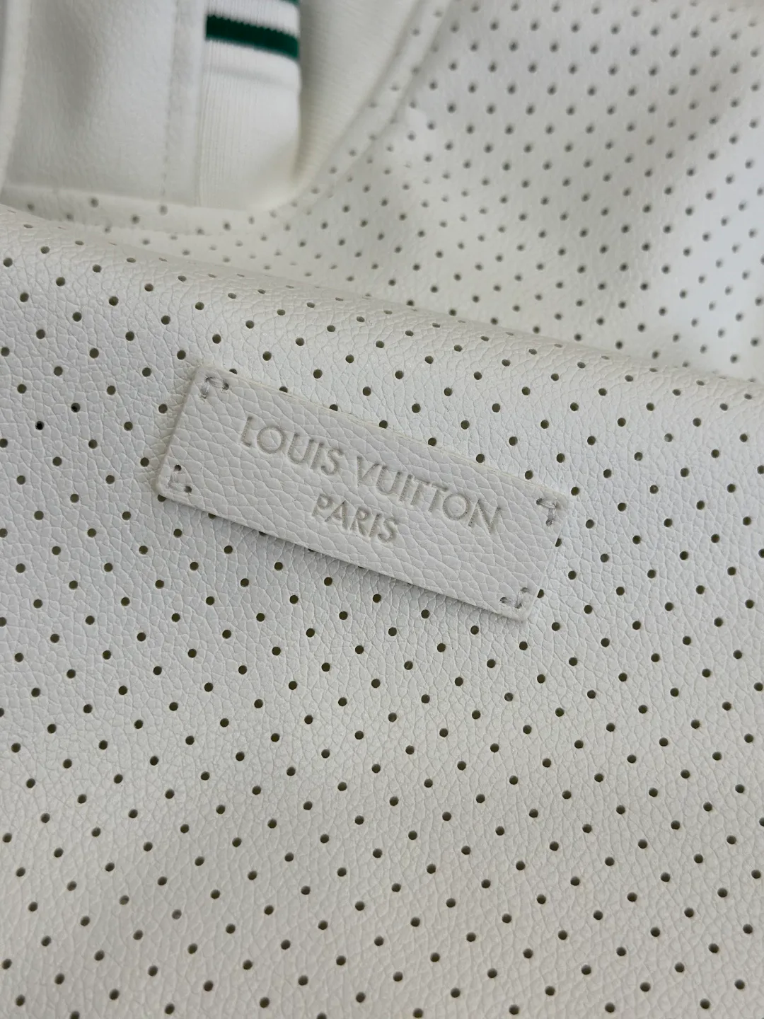 Куртки И Пуховики Мужские Louis Vuitton 18612831