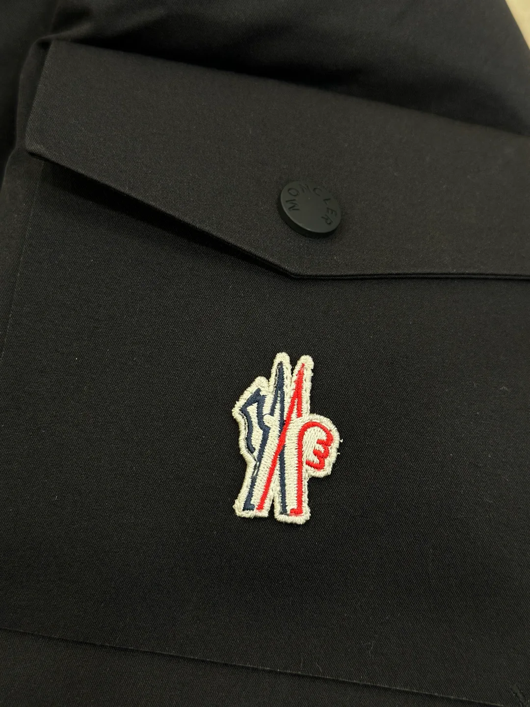 Men's Jackets And Down Jackets MONCLER 18359913