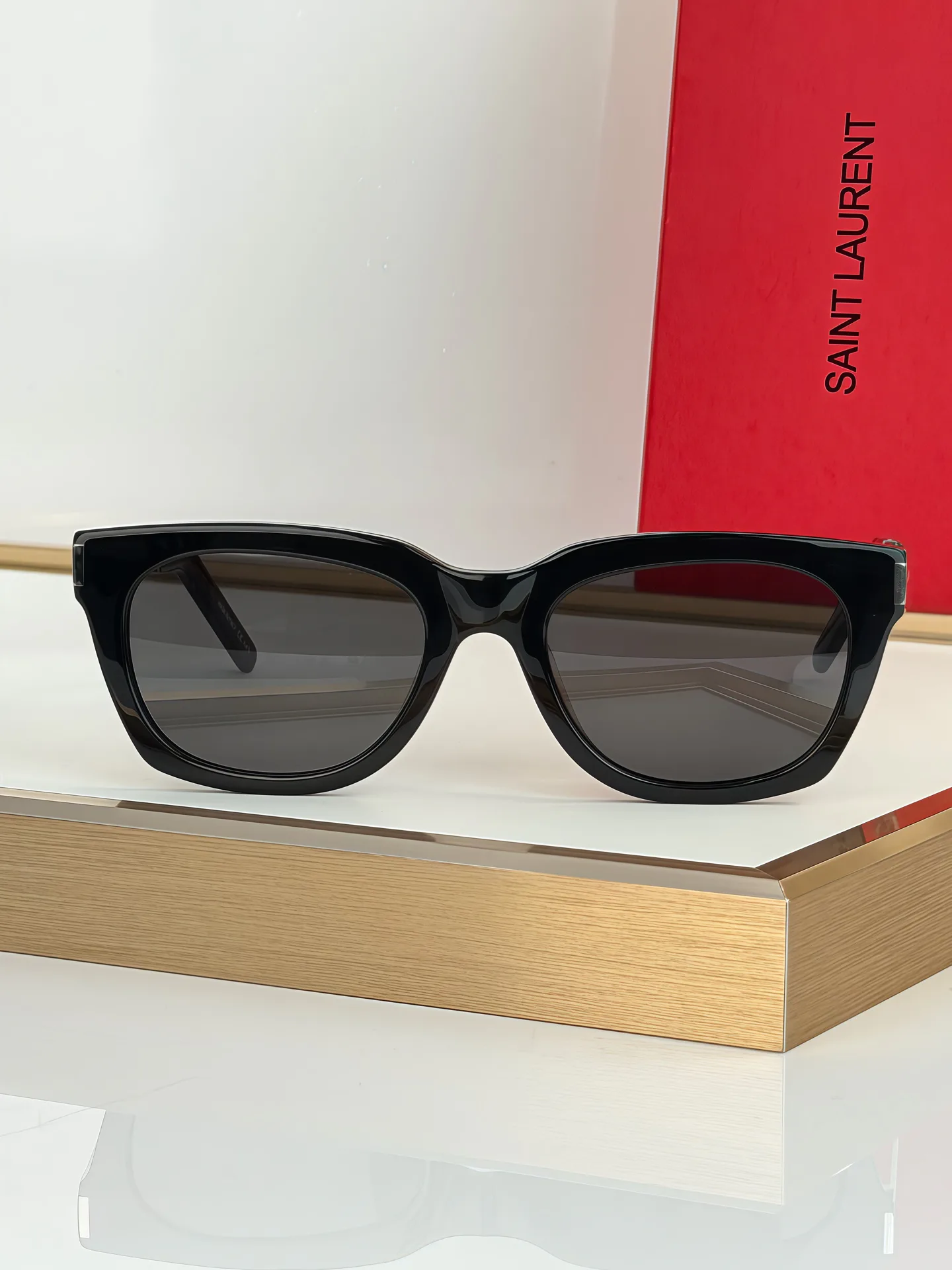 Glasses SAINT LAURENT 18059972