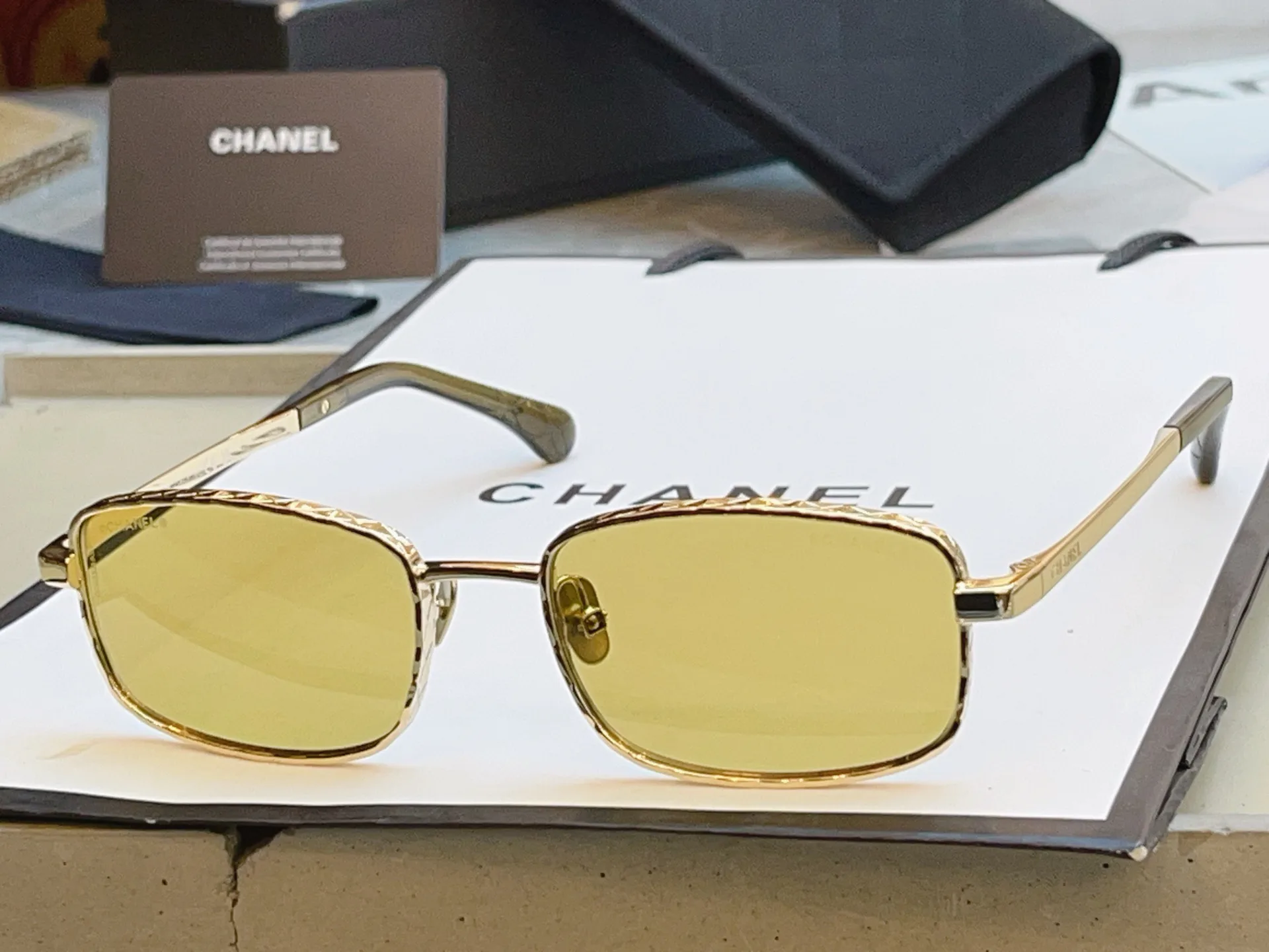 Glasses CHANEL 17428231