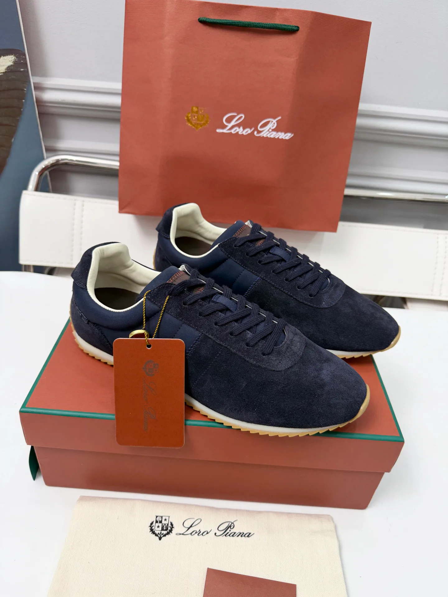 Women's Sneakers LORO PIANA 17467091