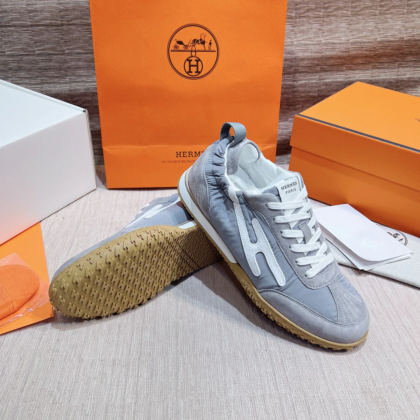 Men's Sneakers HERMES 17749540