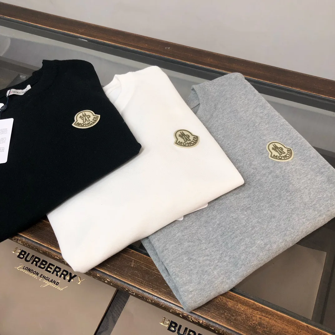 Men's Jumpers And Sweaters MONCLER 18002335