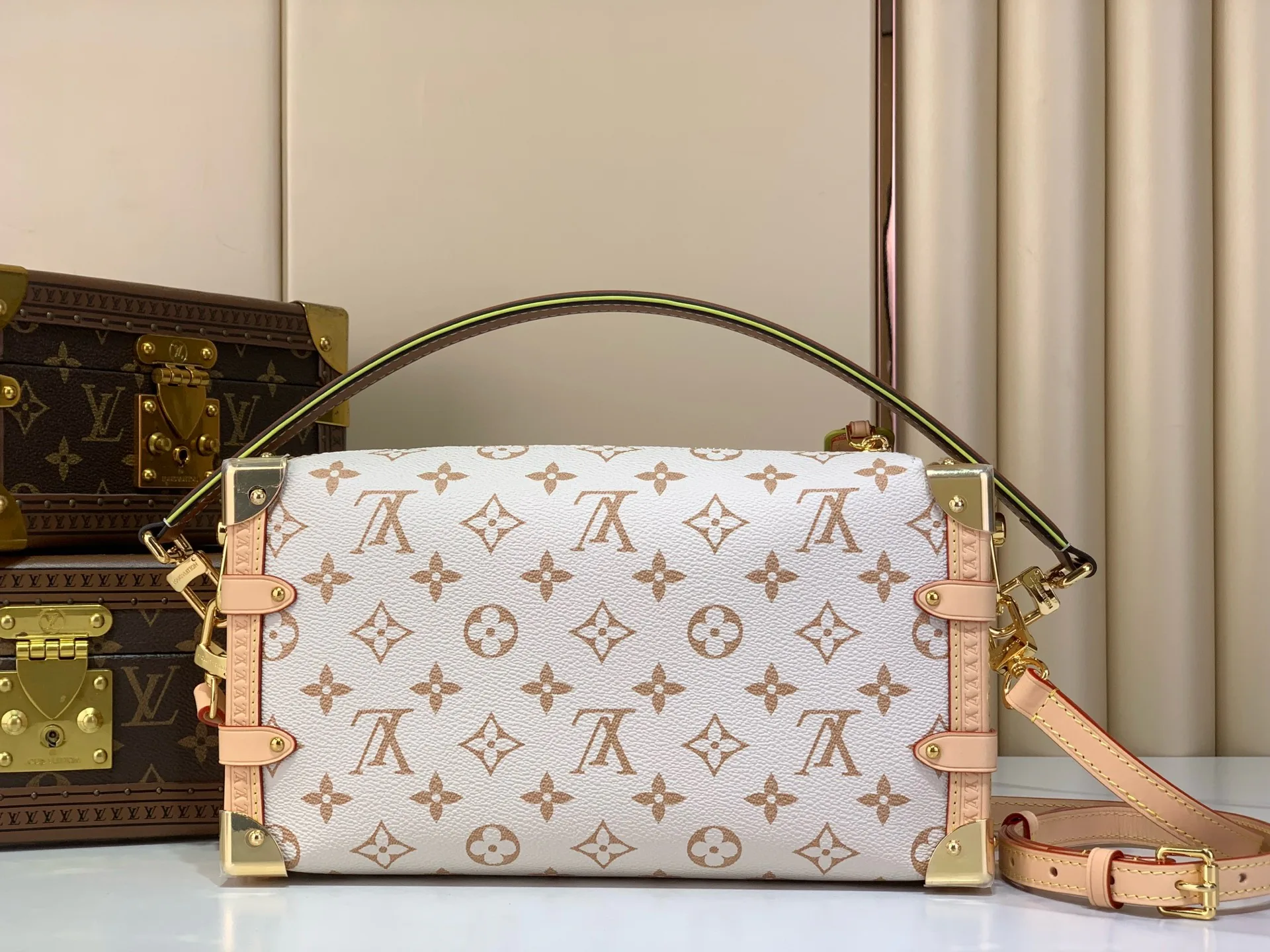 Women's Classic Handbags LOUIS VUITTON 17590126