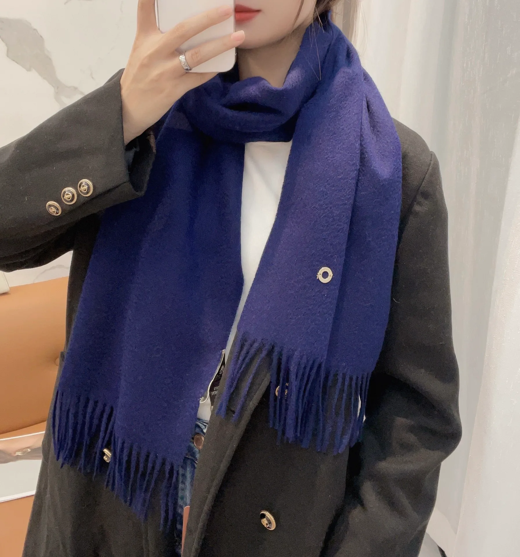 Scarves LORO PIANA 18105451