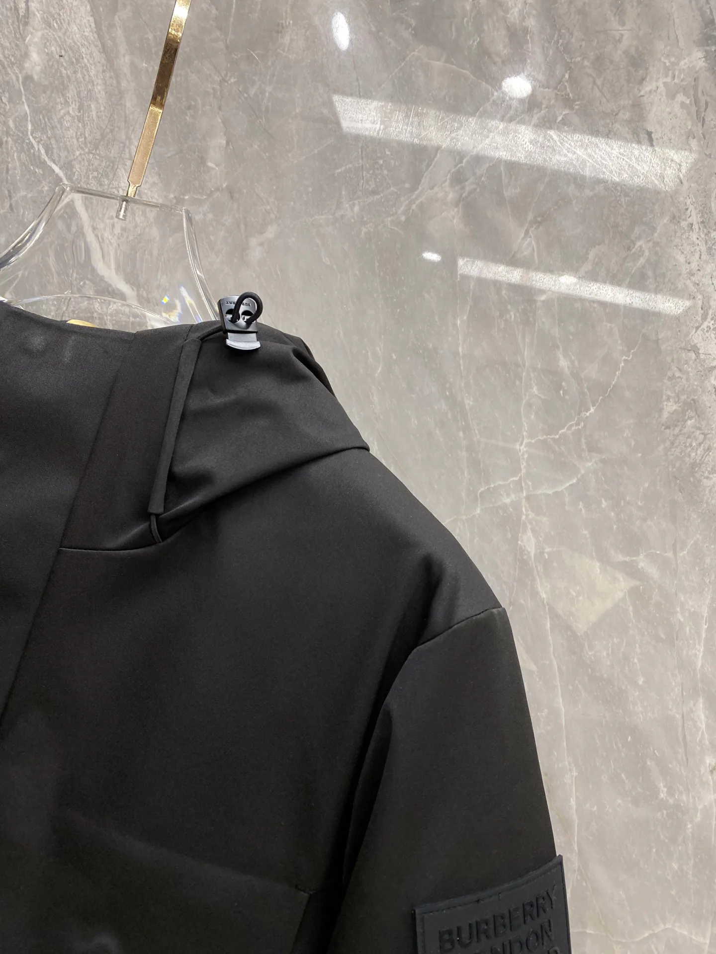 Men's Jackets And Down Jackets MONCLER 18348644