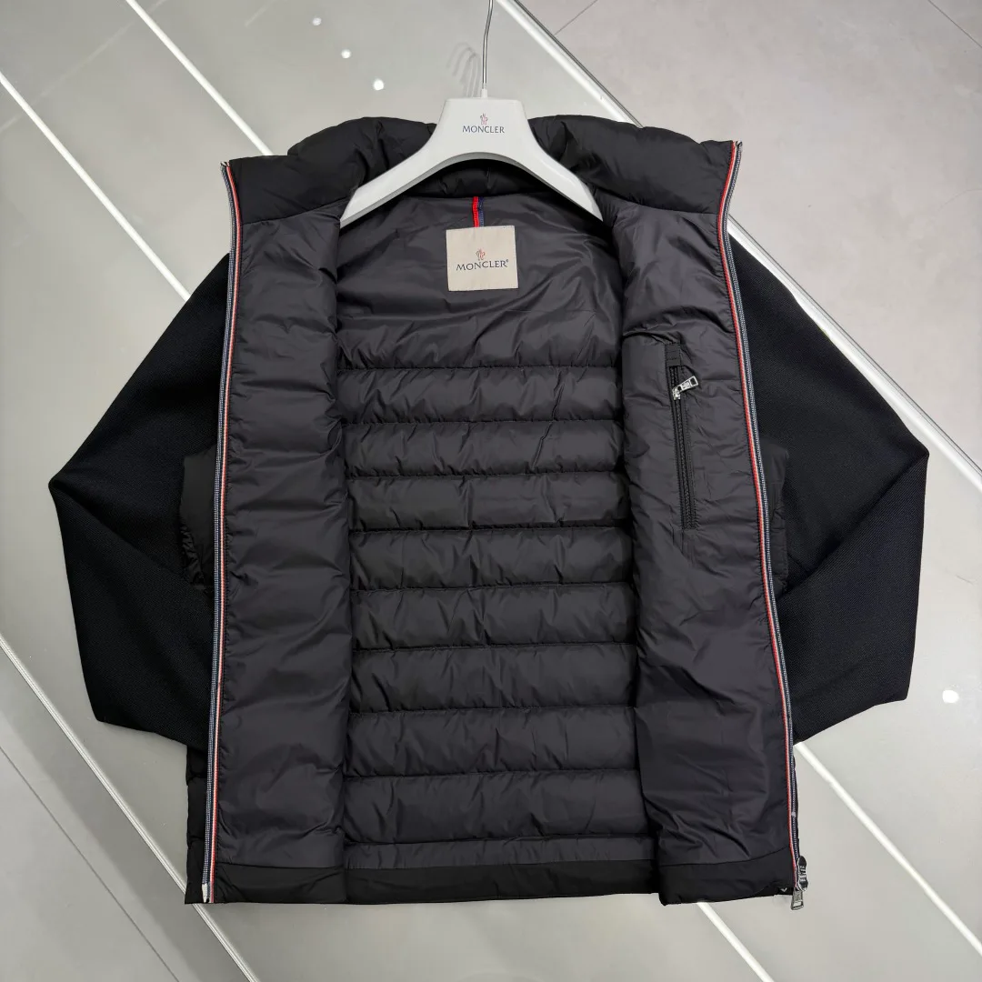 Куртки И Пуховики Мужские Moncler 18680342