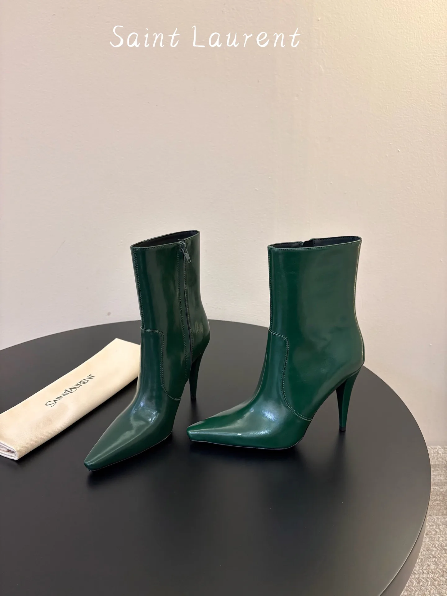 Women's Booties SAINT LAURENT 18049299