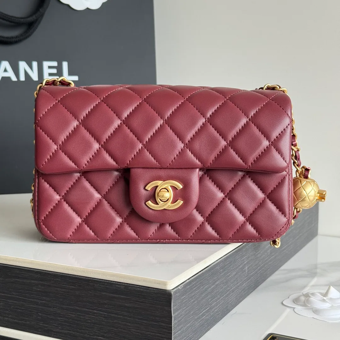Women's Classic Handbags CHANEL 17827593