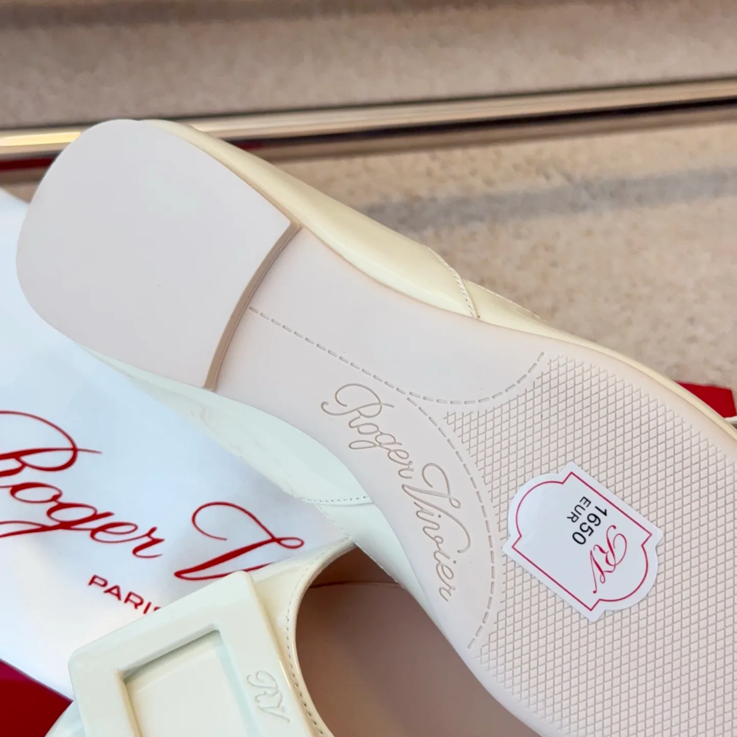 Women's Ballet Flats ROGER VIVIER 17550586
