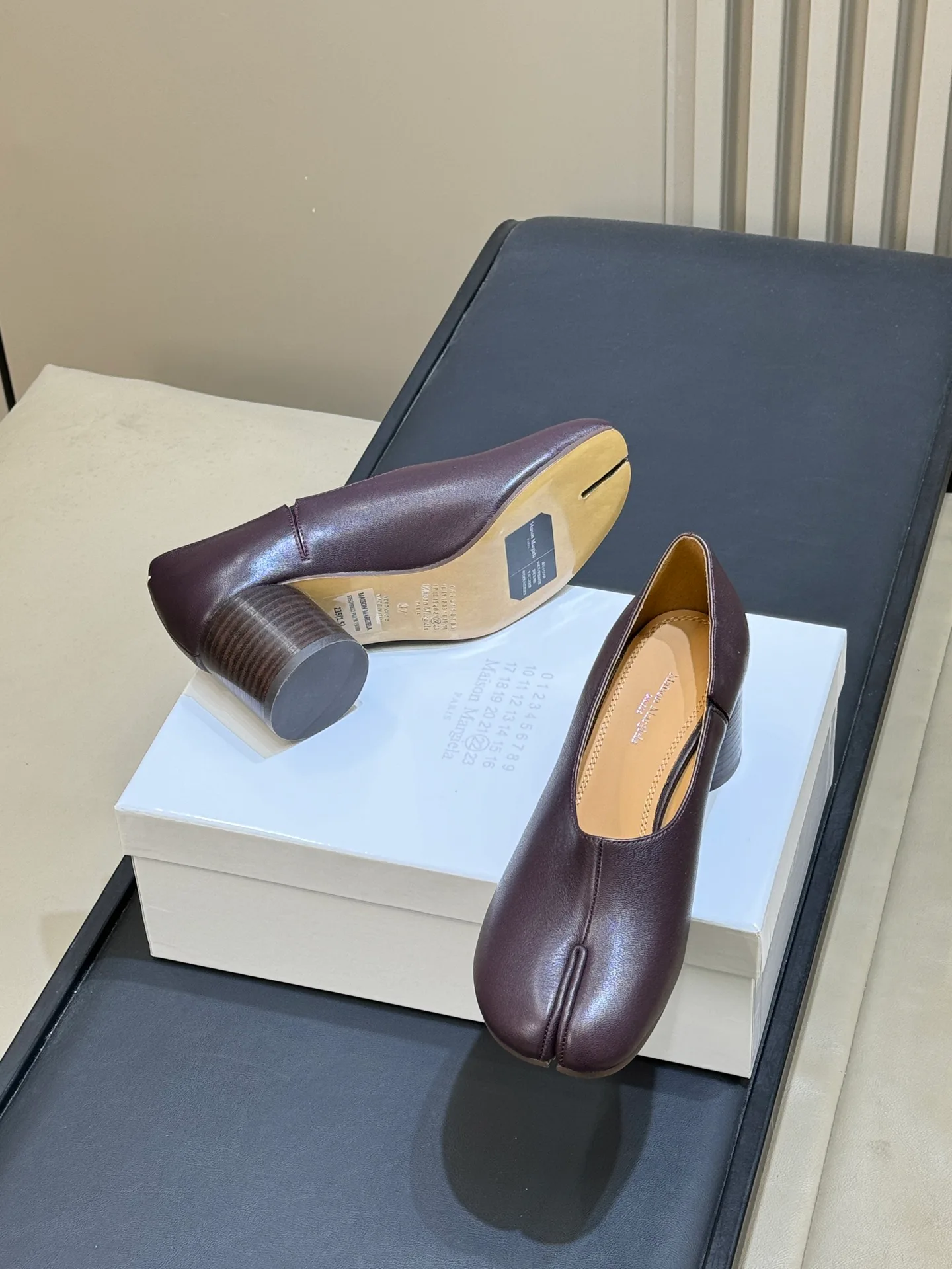 Women's Heels MAISON MARGIELA 18192859