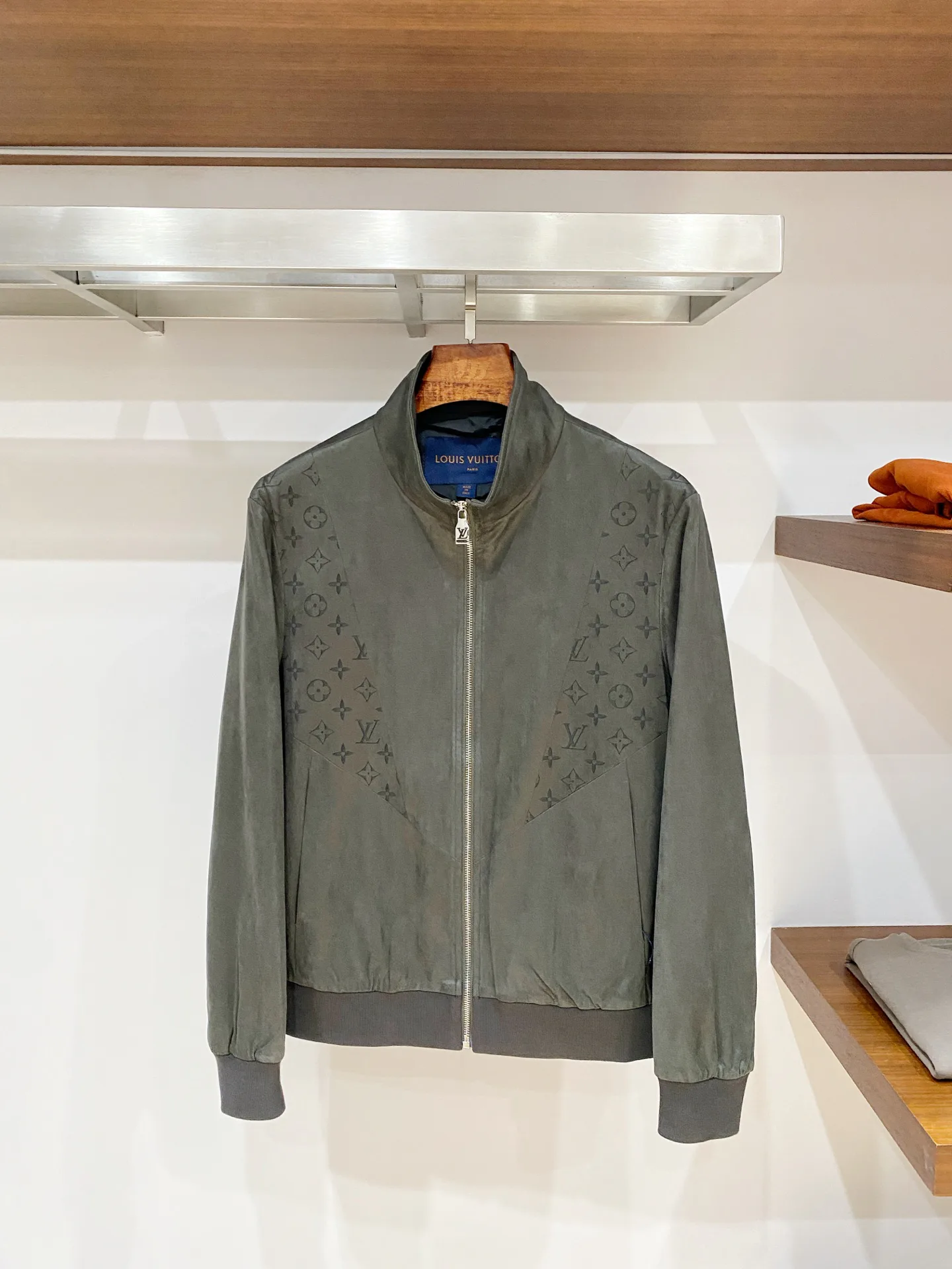 Men's Jackets And Down Jackets LOUIS VUITTON 17967056