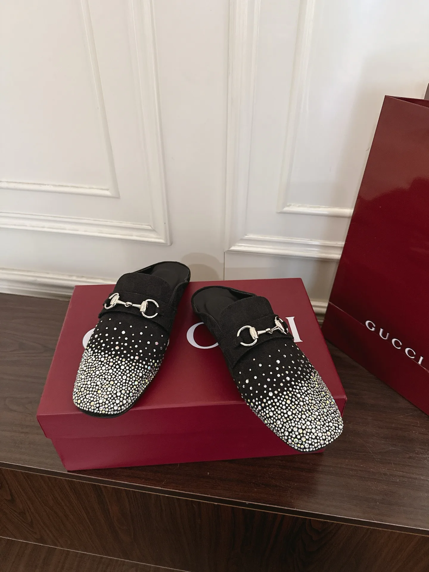 Women's Mules And Clogs GUCCI 16910456