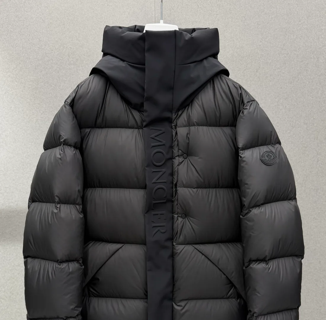 Men's Jackets And Down Jackets MONCLER 17391898