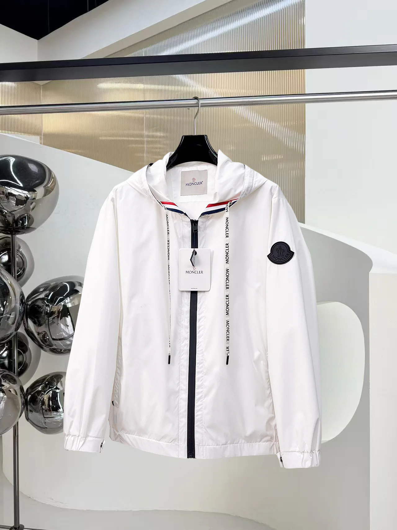 Men's Jackets And Down Jackets MONCLER 18191464
