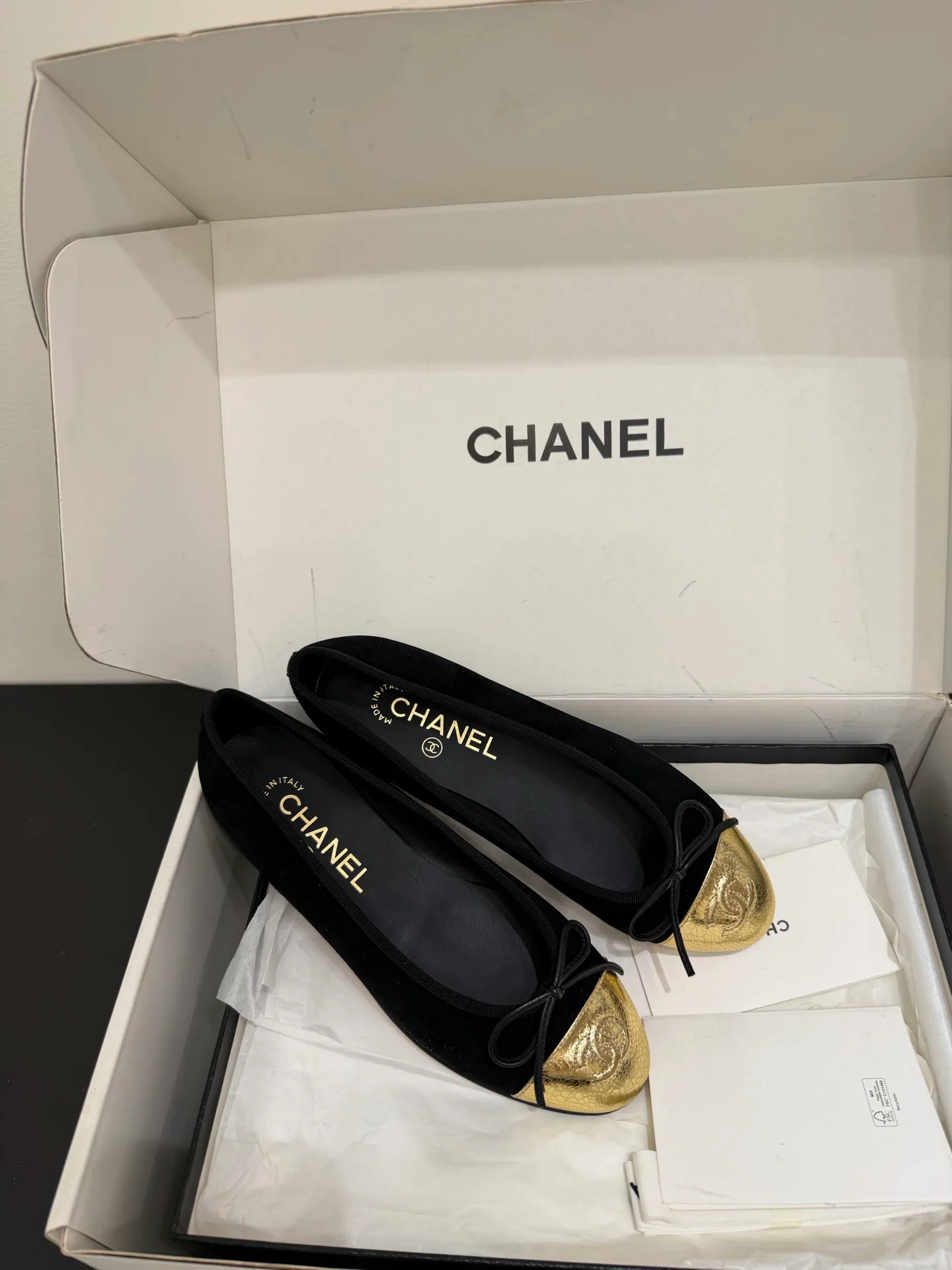 Women's Ballet Flats CHANEL 18080149