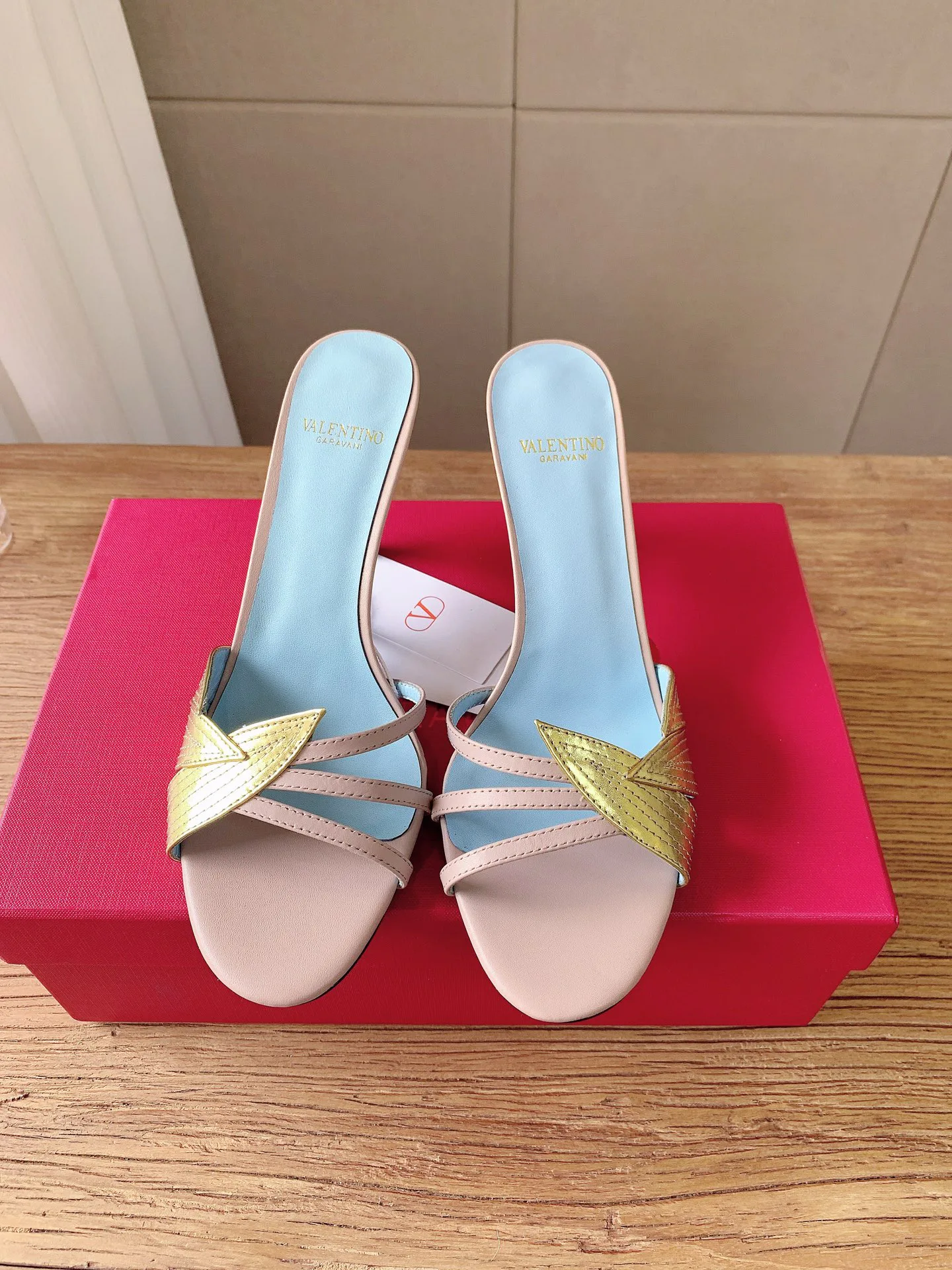 Women's Heels VALENTINO 16942002