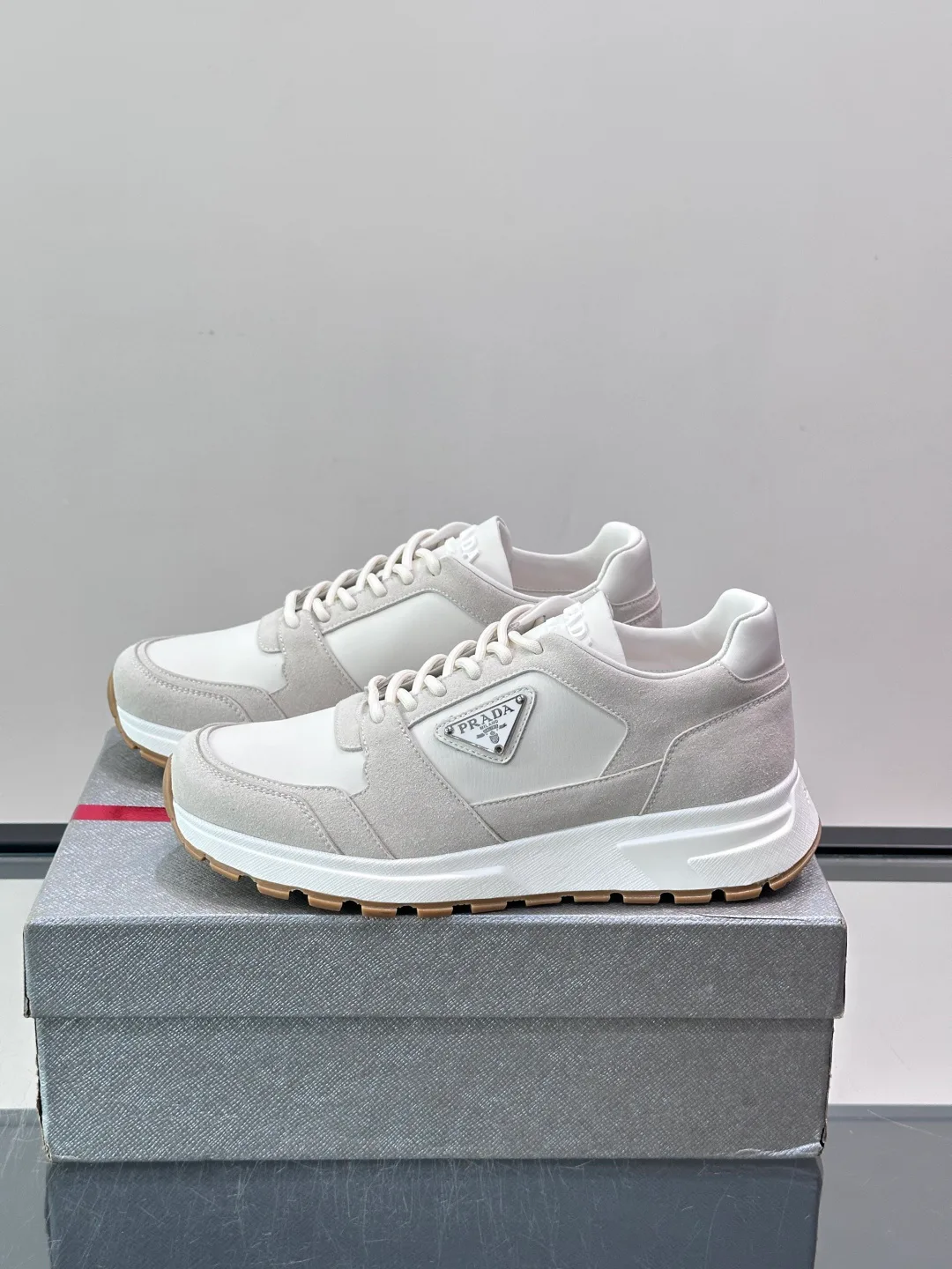Men's Sneakers PRADA 17982471
