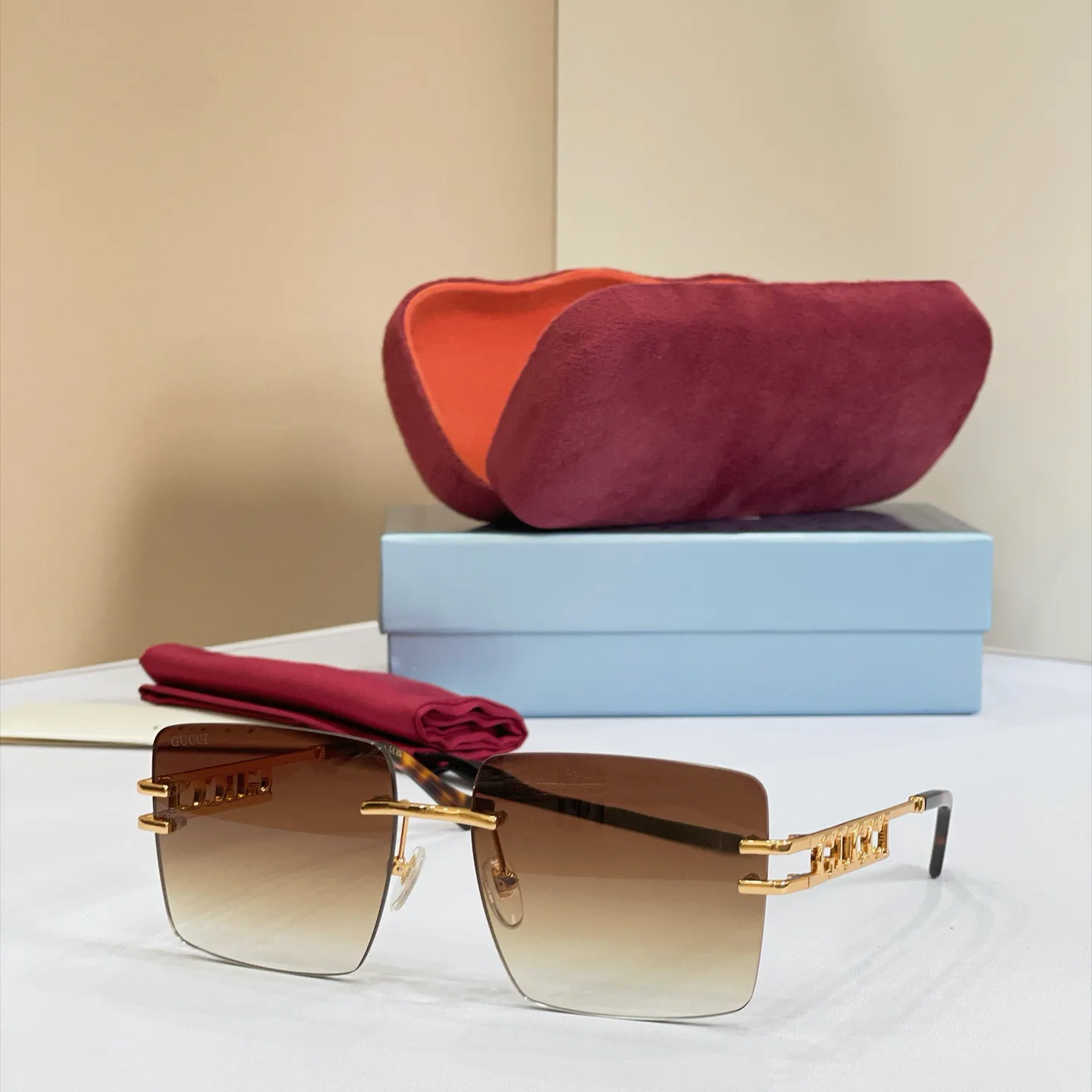 Glasses GUCCI 17816172