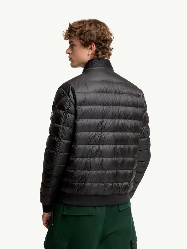 Куртки И Пуховики Мужские Moncler 18596482