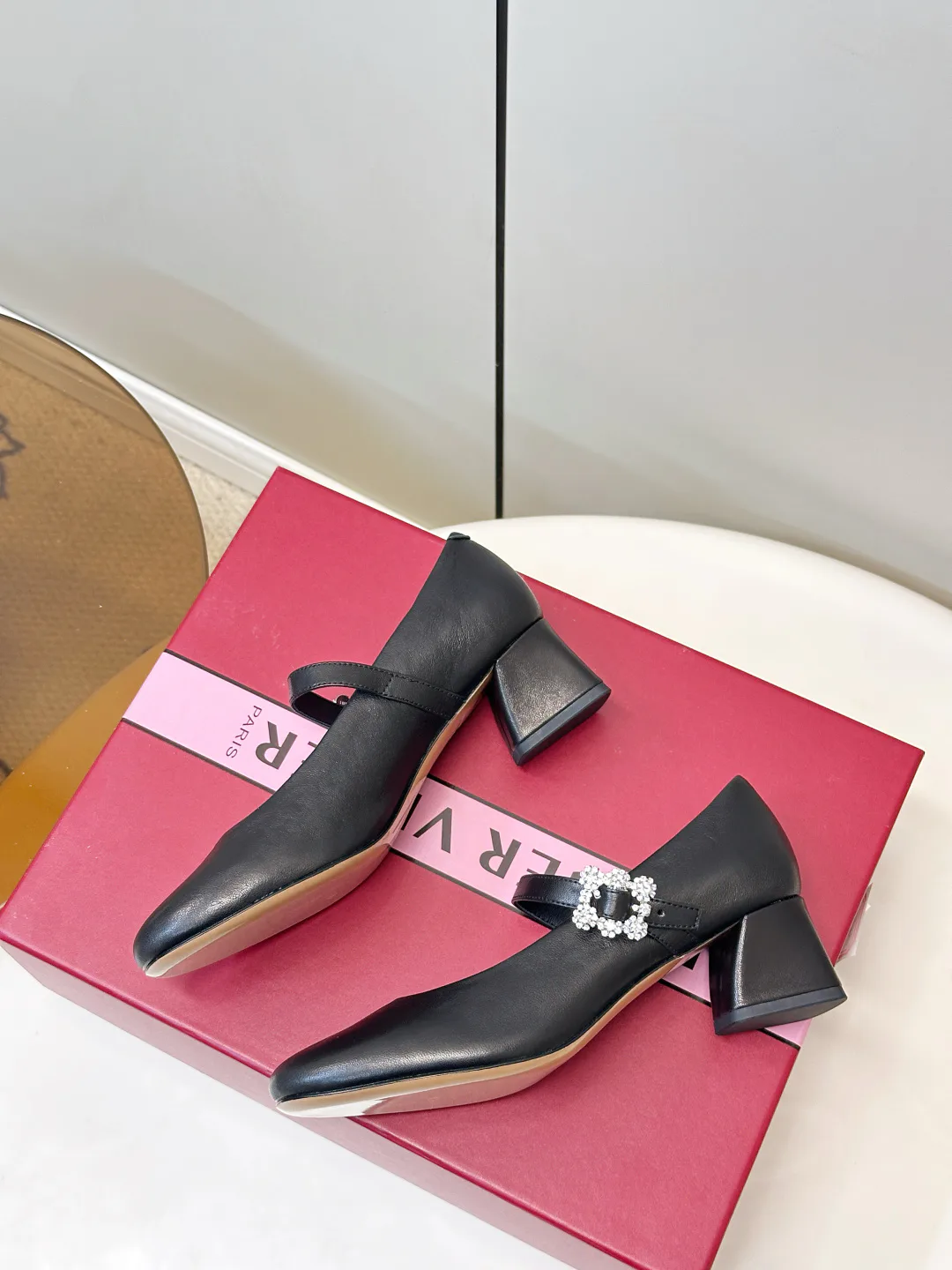 Women's Heels ROGER VIVIER 18397610