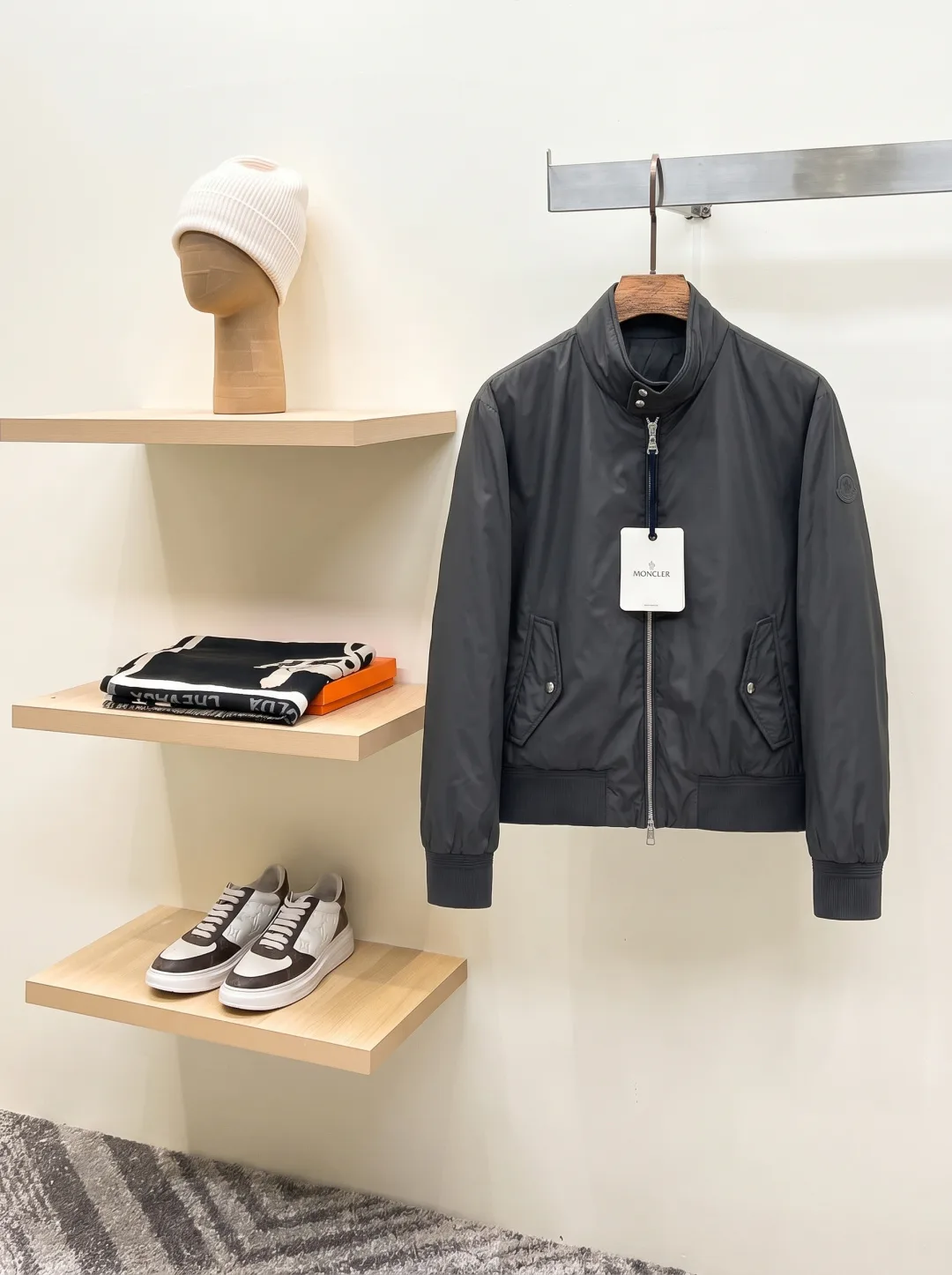 Куртки И Пуховики Мужские Prada 18596601