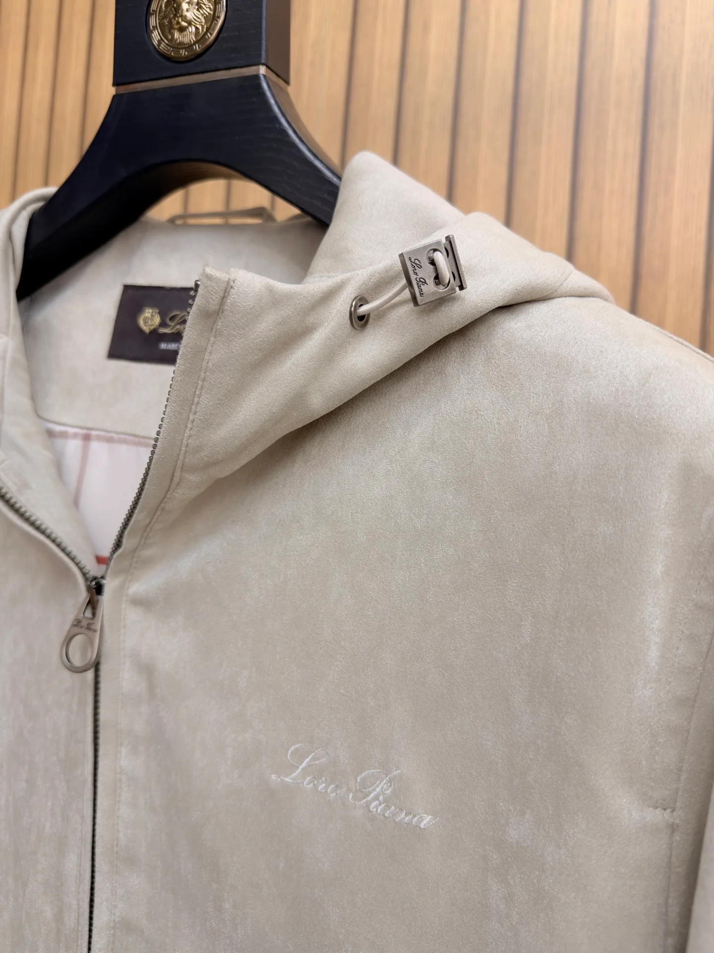 Men's Jackets And Down Jackets LORO PIANA 18157024