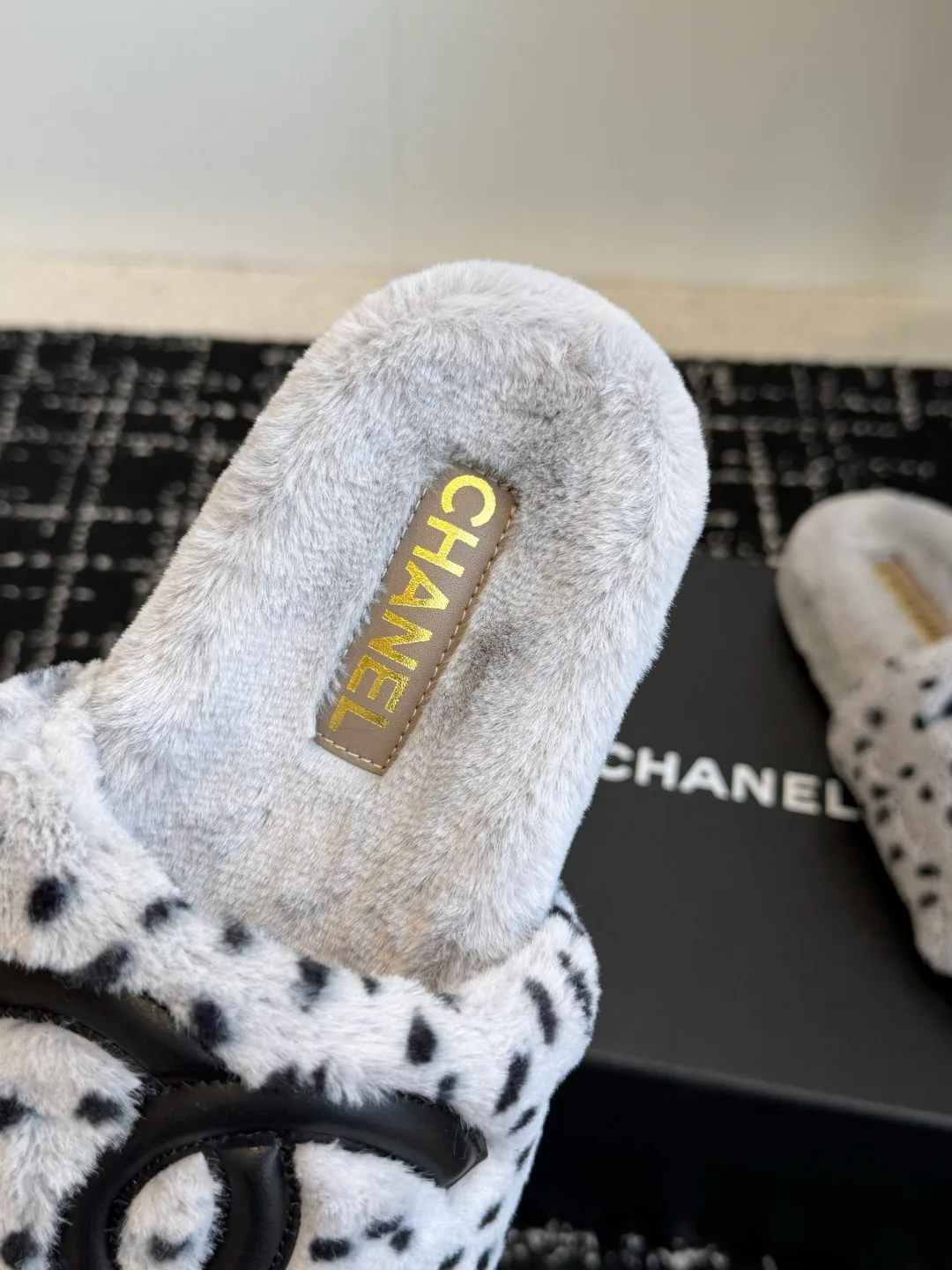 Women's Slippers CHANEL 18053856