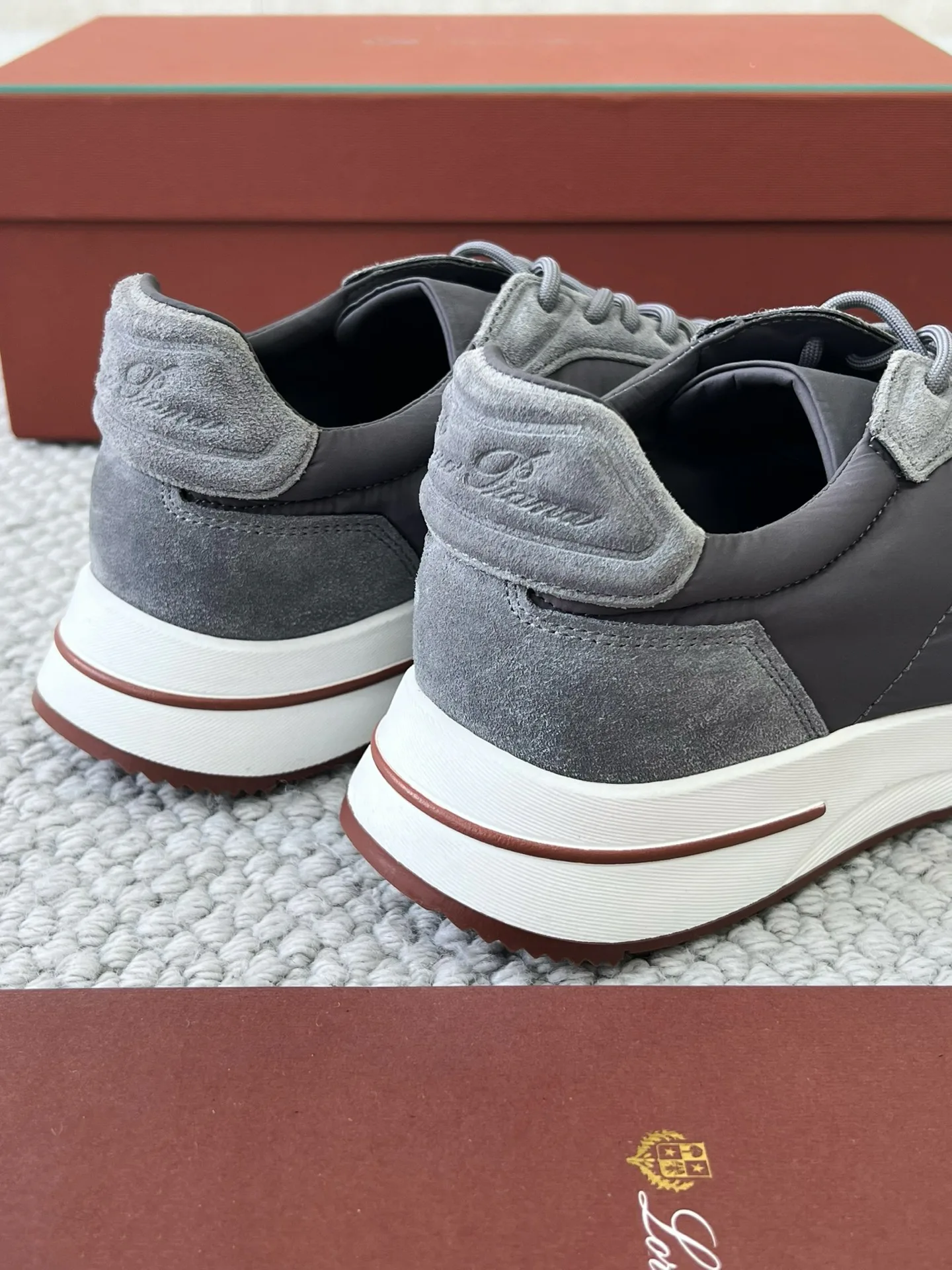 Men's Sneakers LORO PIANA 18382814
