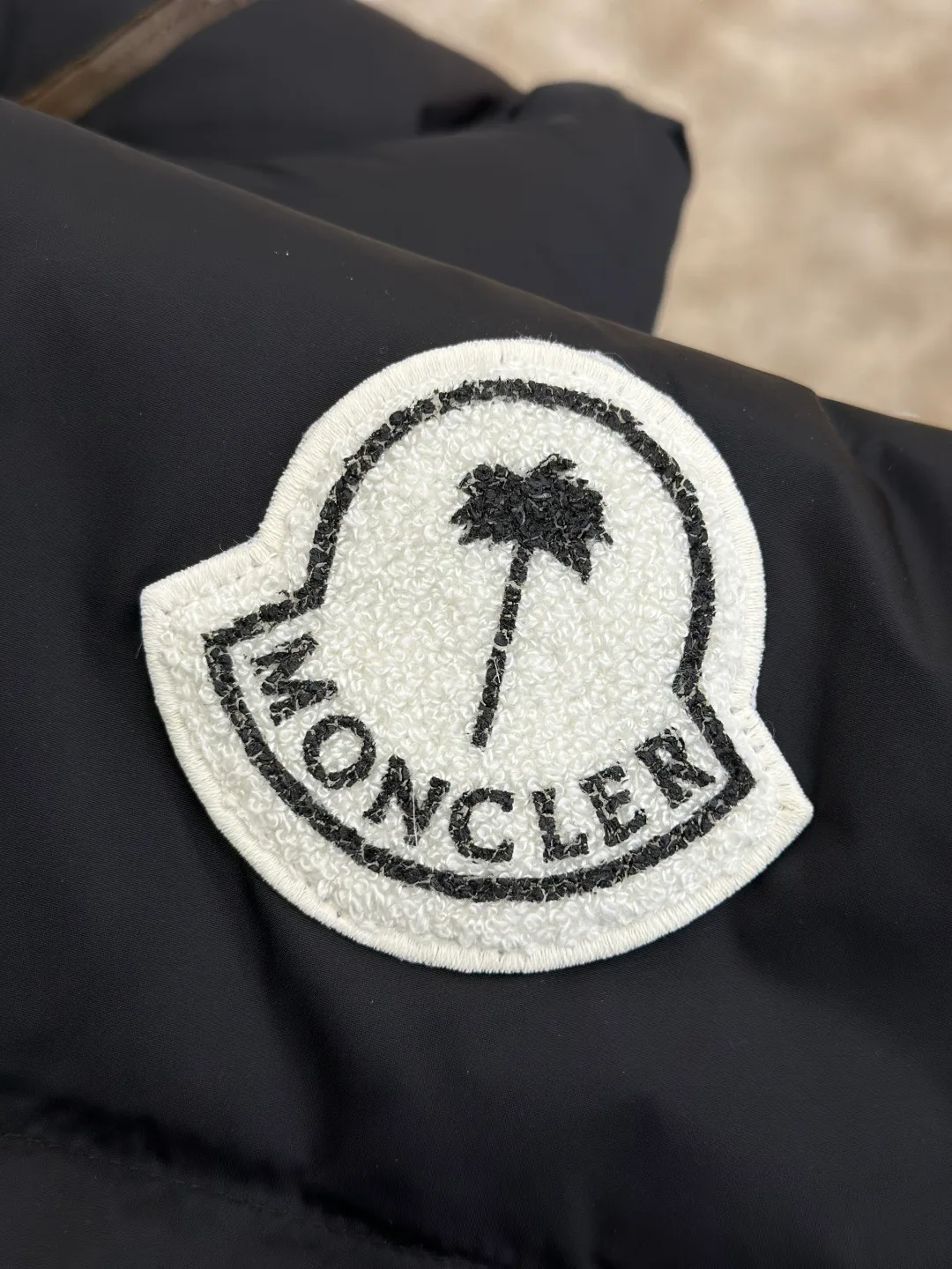 Men's Vests MONCLER 18359603