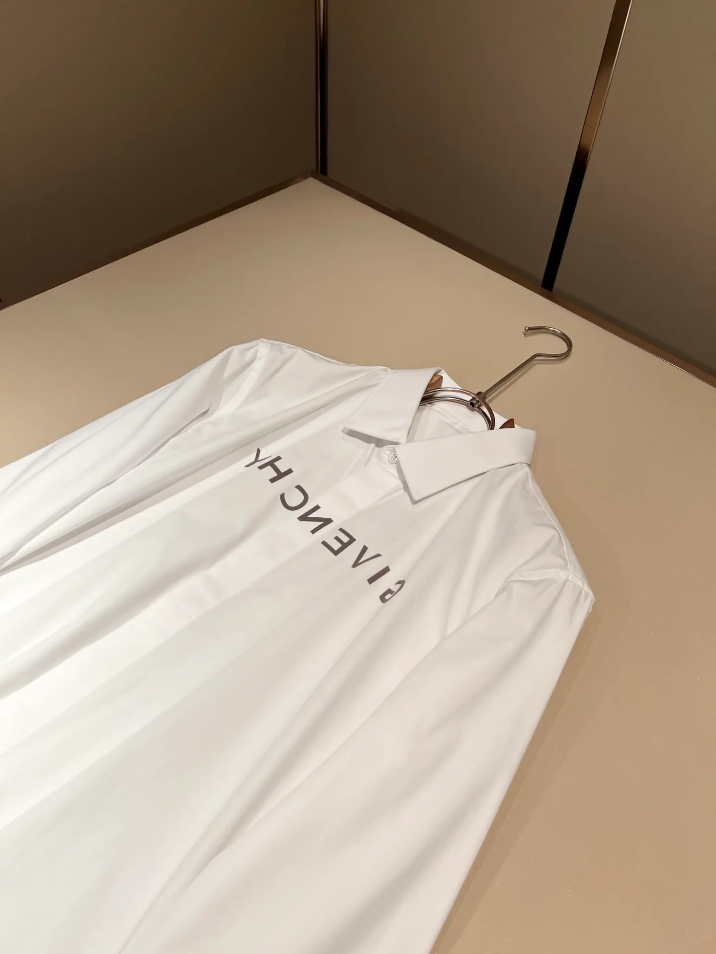 Men's Shirts GIVENCHY 18495719