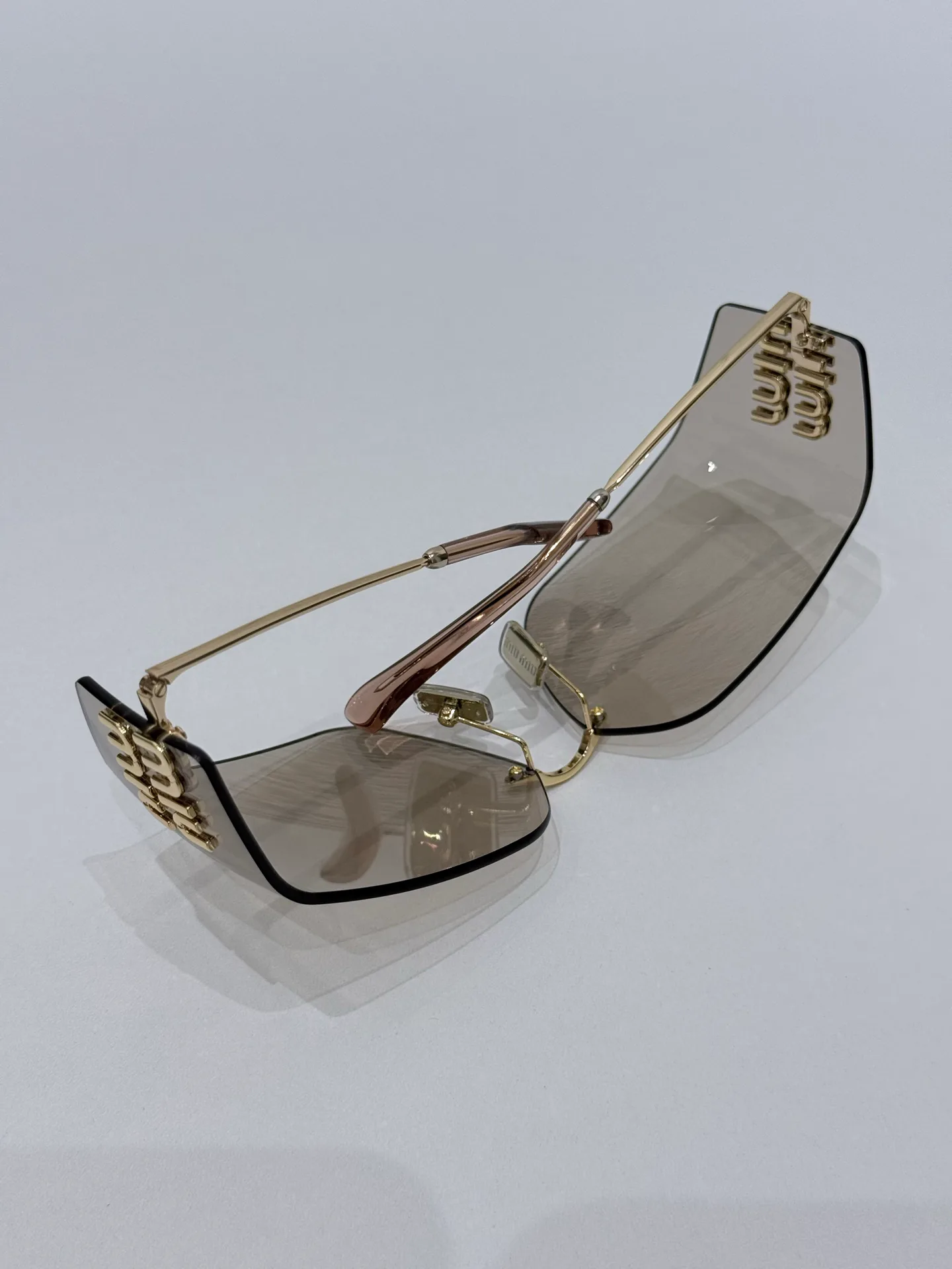 Glasses MIU MIU 16951434