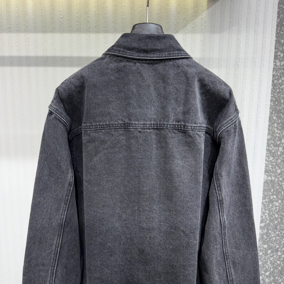 Men's Jackets And Down Jackets AMI PARIS 17967155