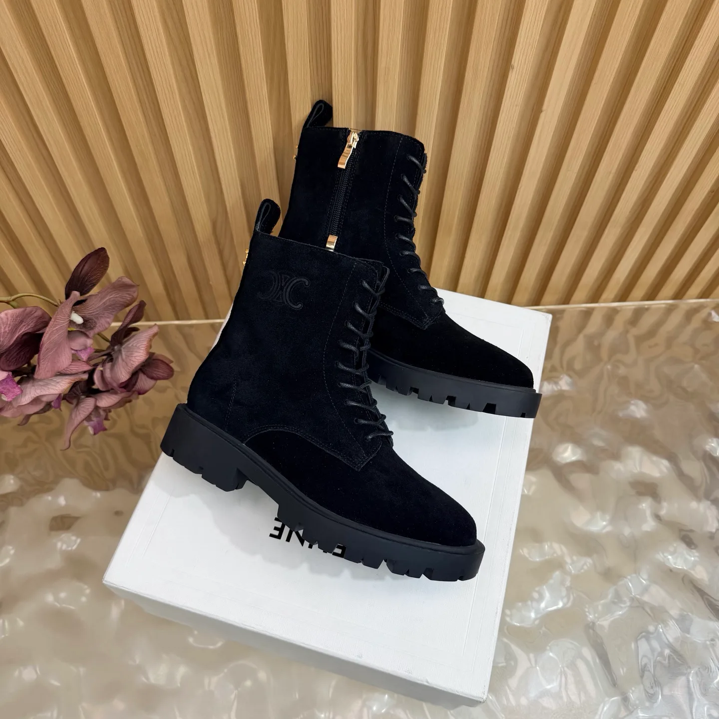 Women's Ankle Boots CELINE 18235171