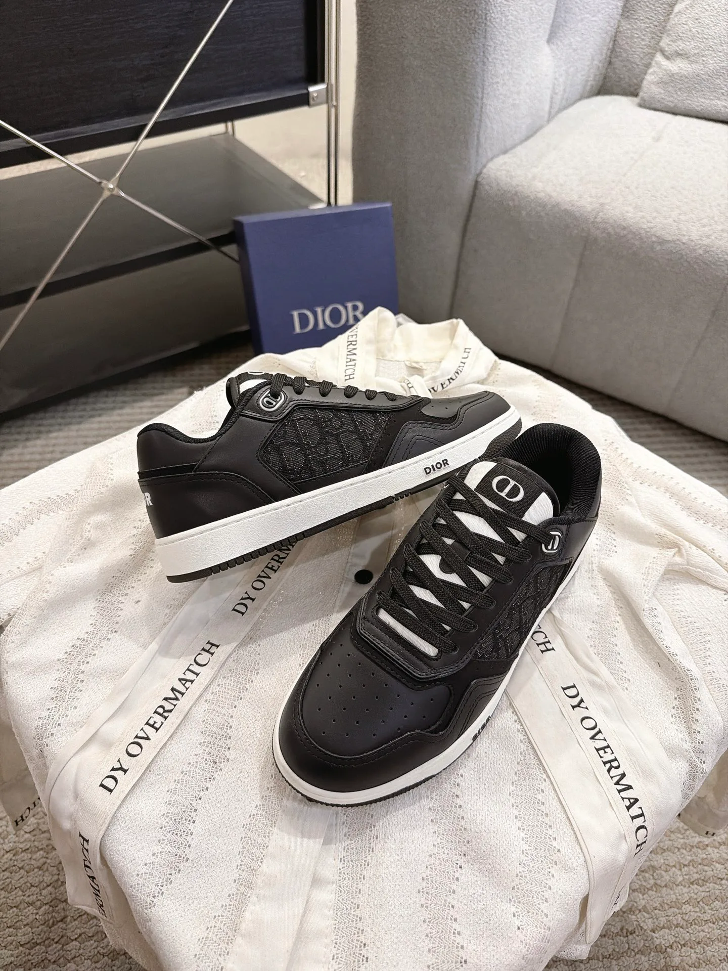 Women's Sneakers CHRISTIAN DIOR 18233126