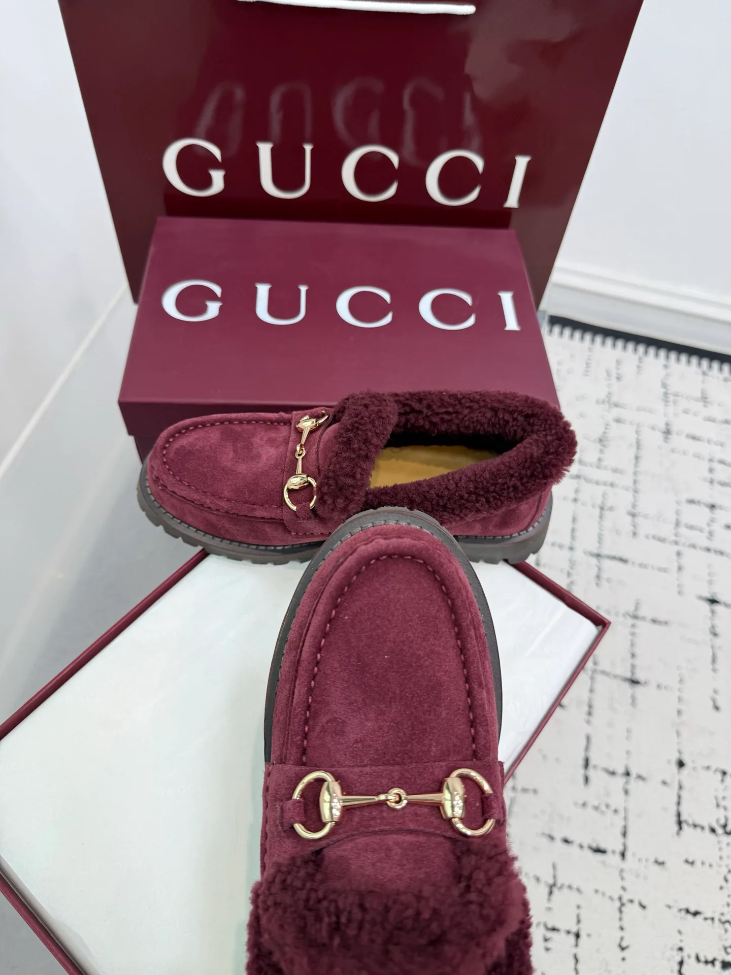 Women's Loafers And Moccasins GUCCI 18393492