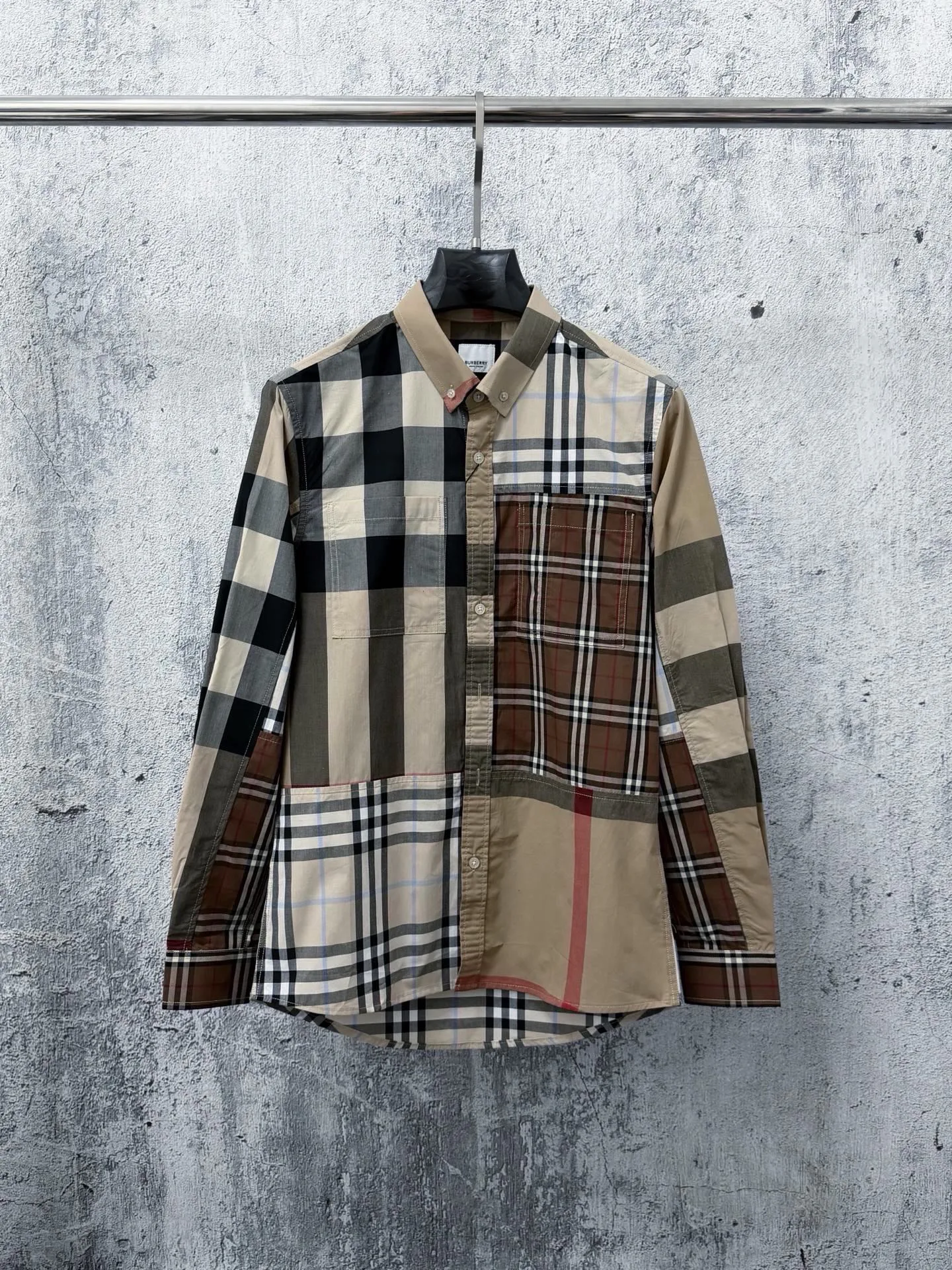 Men's Shirts BURBERRY 18392069