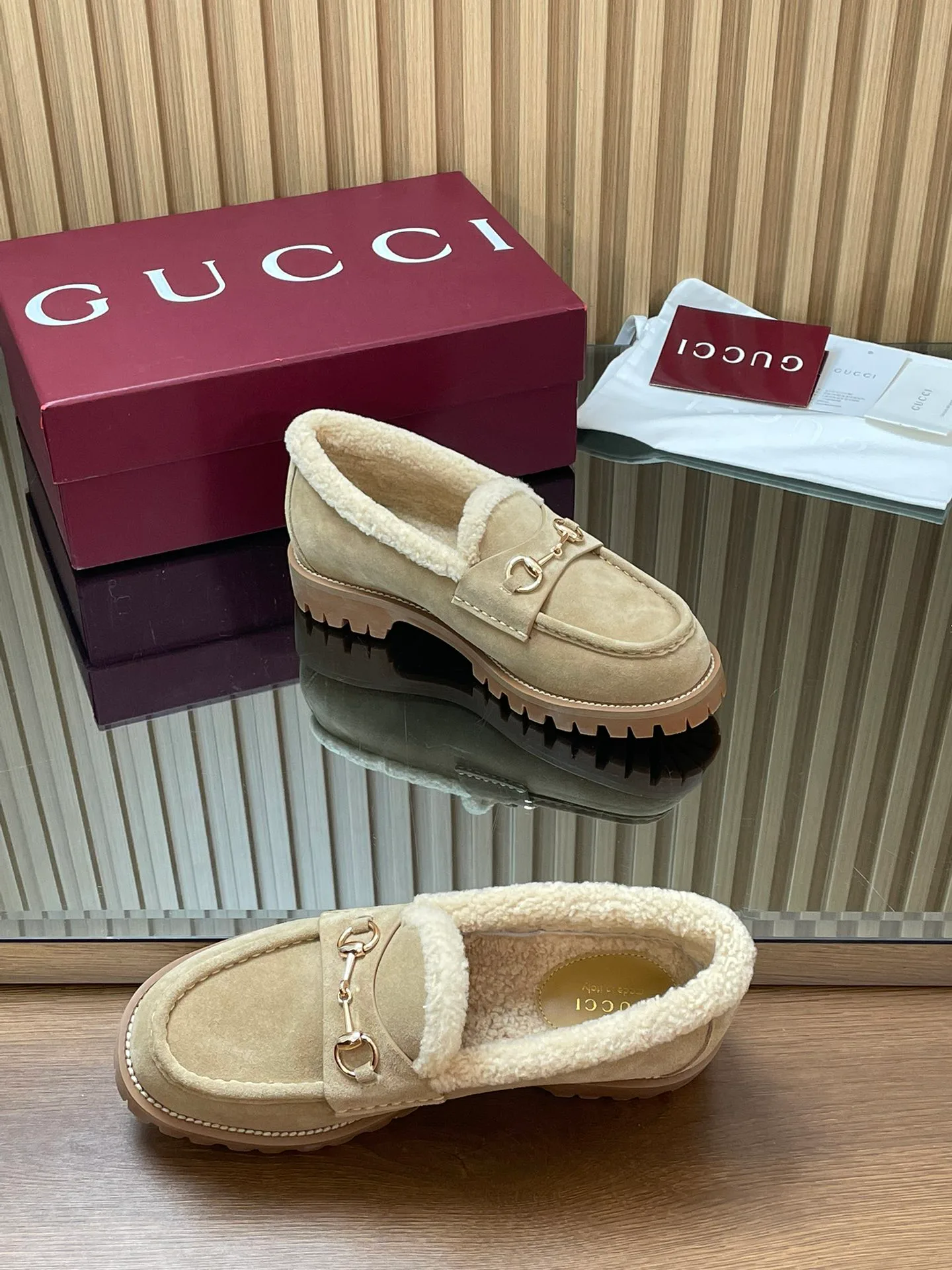 Women's Loafers And Moccasins GUCCI 18187054