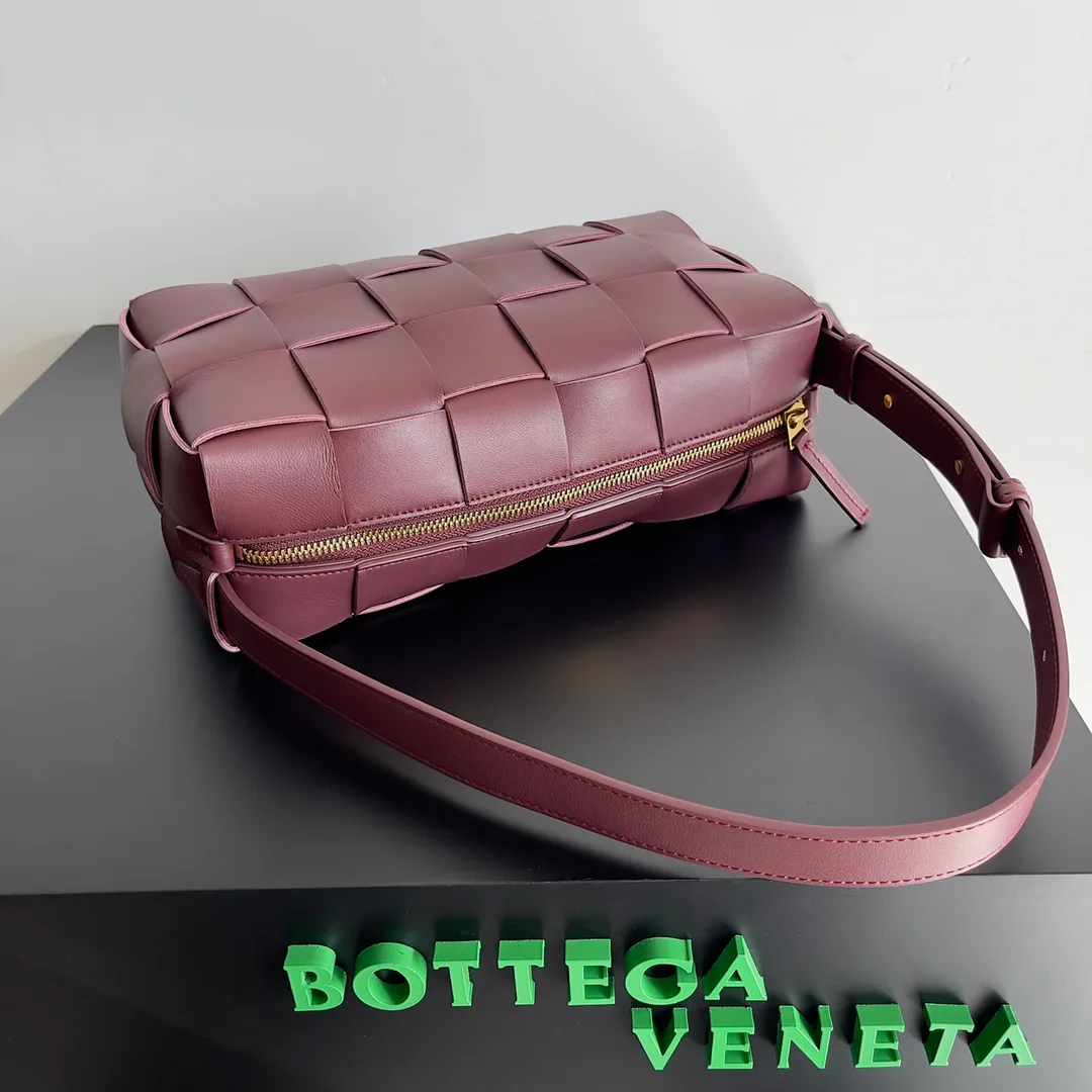 Women's Classic Handbags BOTTEGA VENETA 18161084