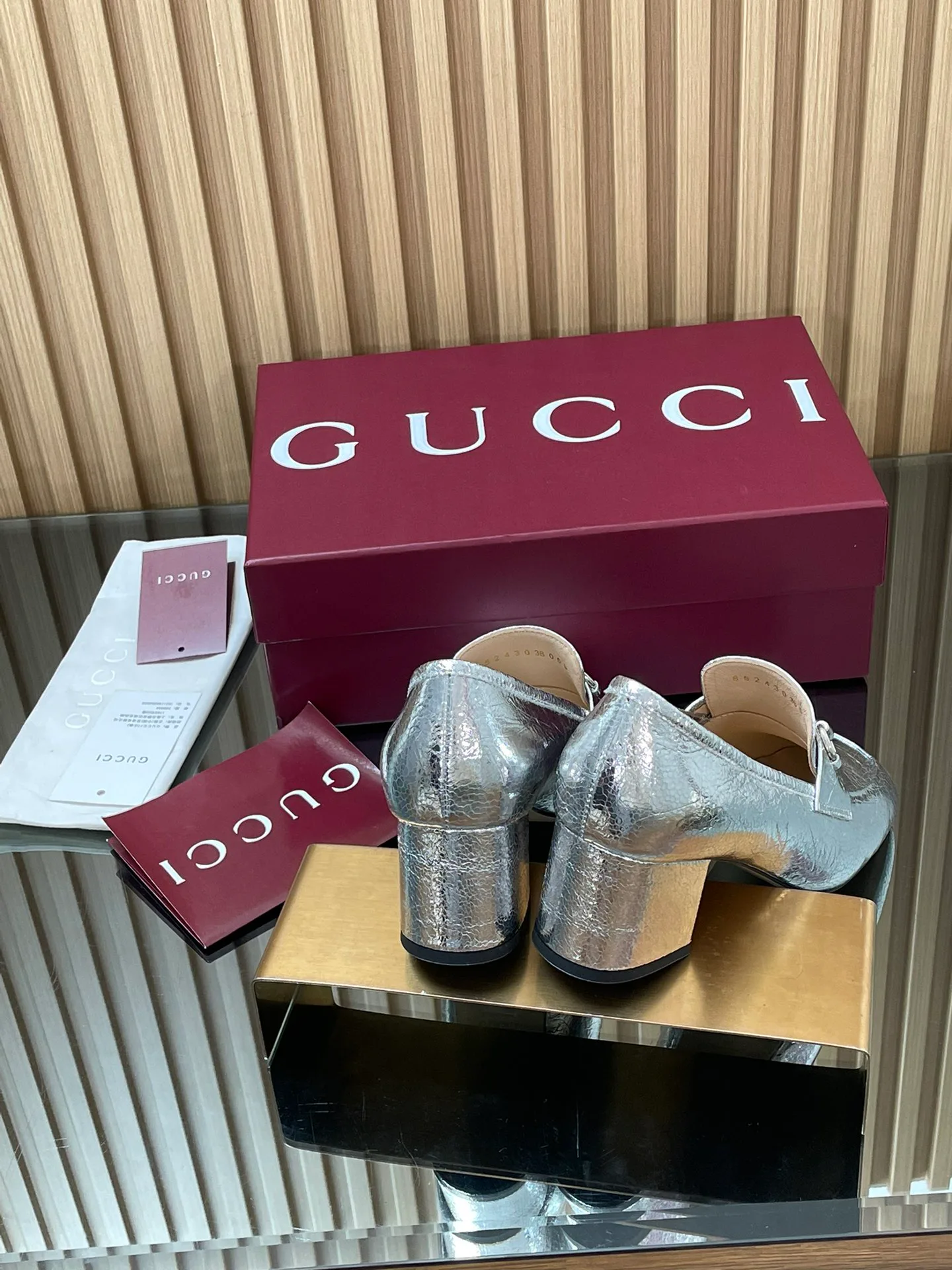 Women's Loafers And Moccasins GUCCI 18152971