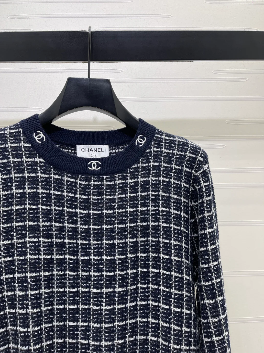 Women's Jumpers And Sweaters CHANEL 17901791