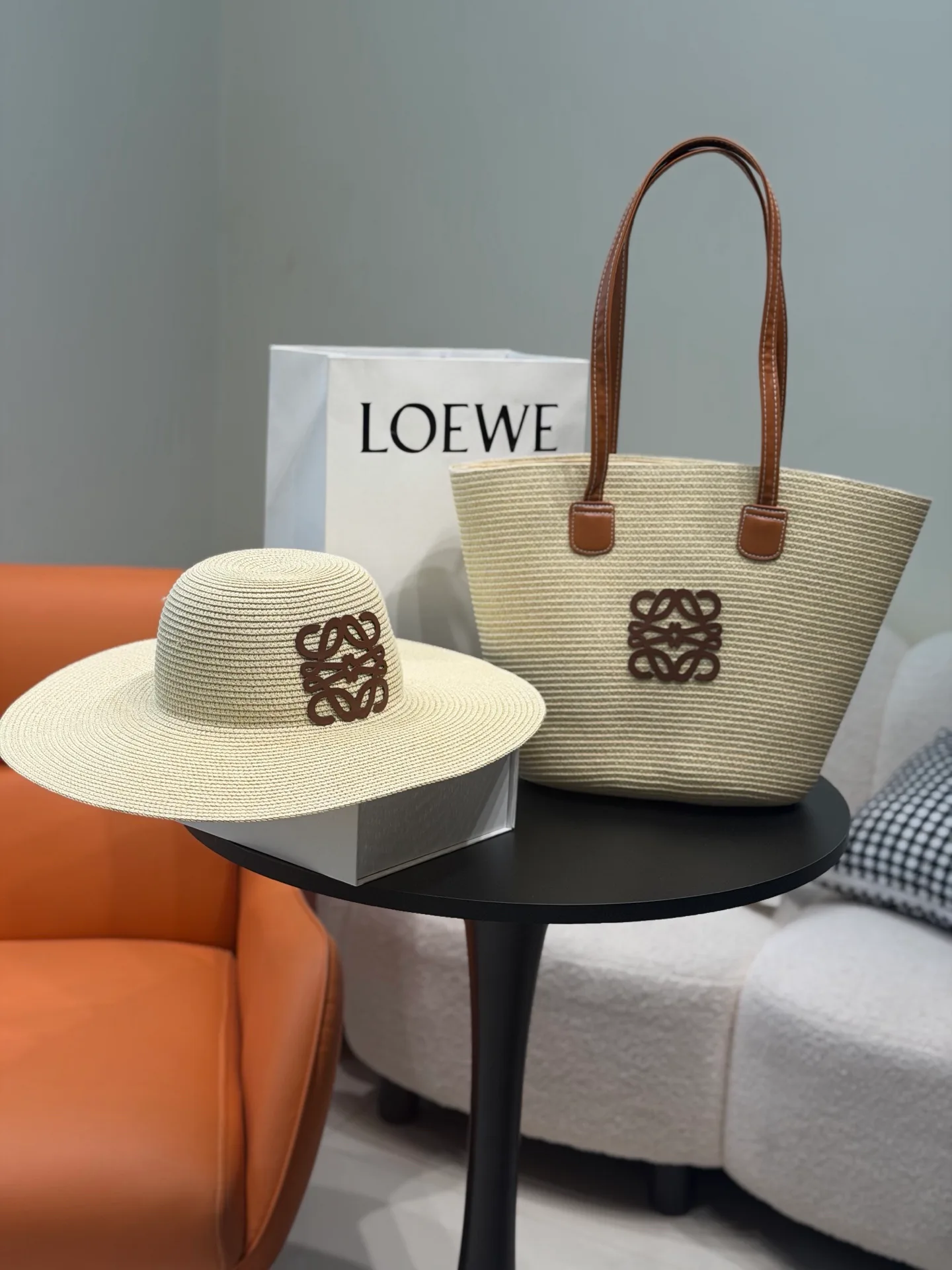 Women's Classic Handbags LOEWE 16888764