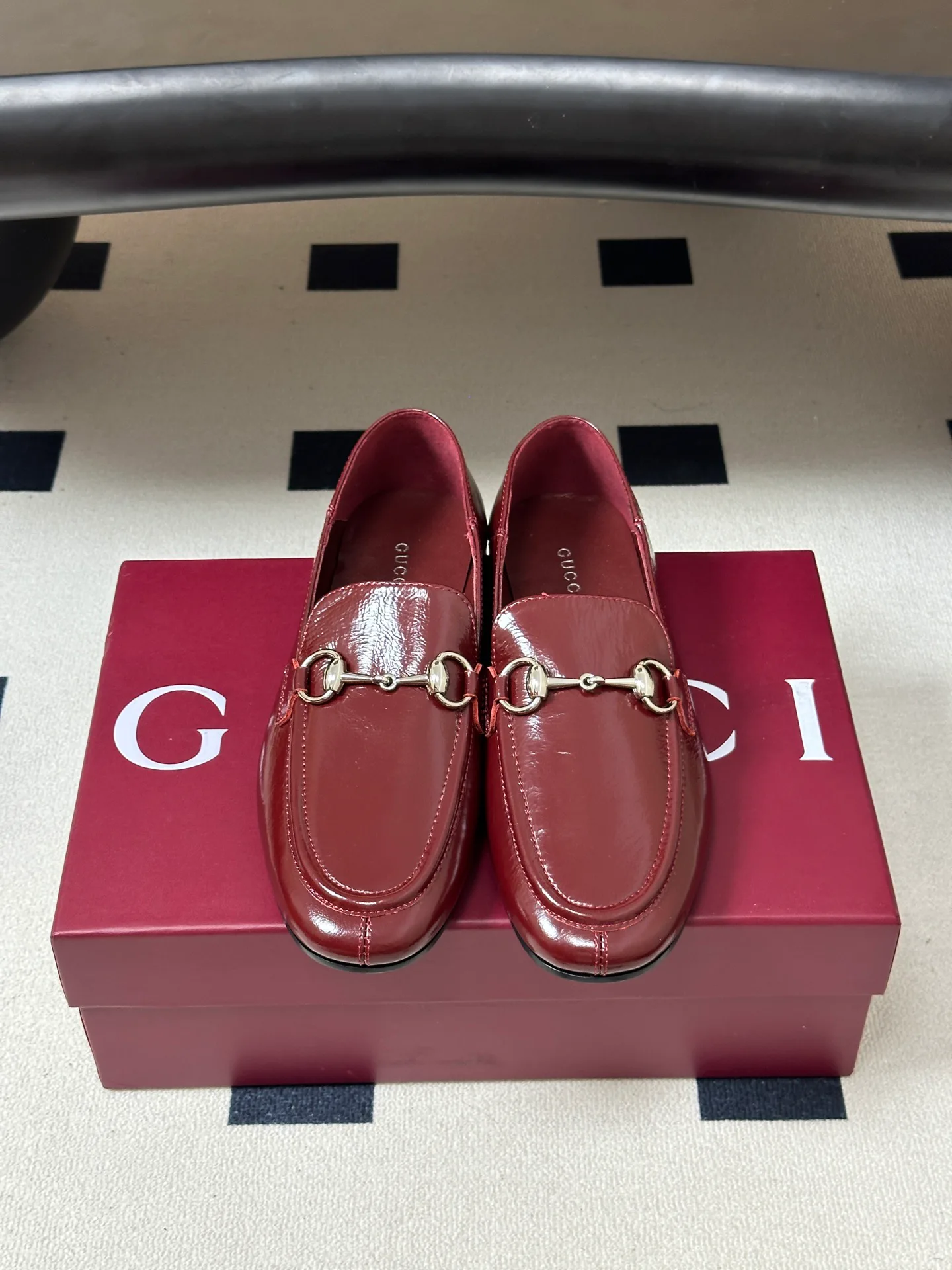 Women's Loafers And Moccasins GUCCI 18049747