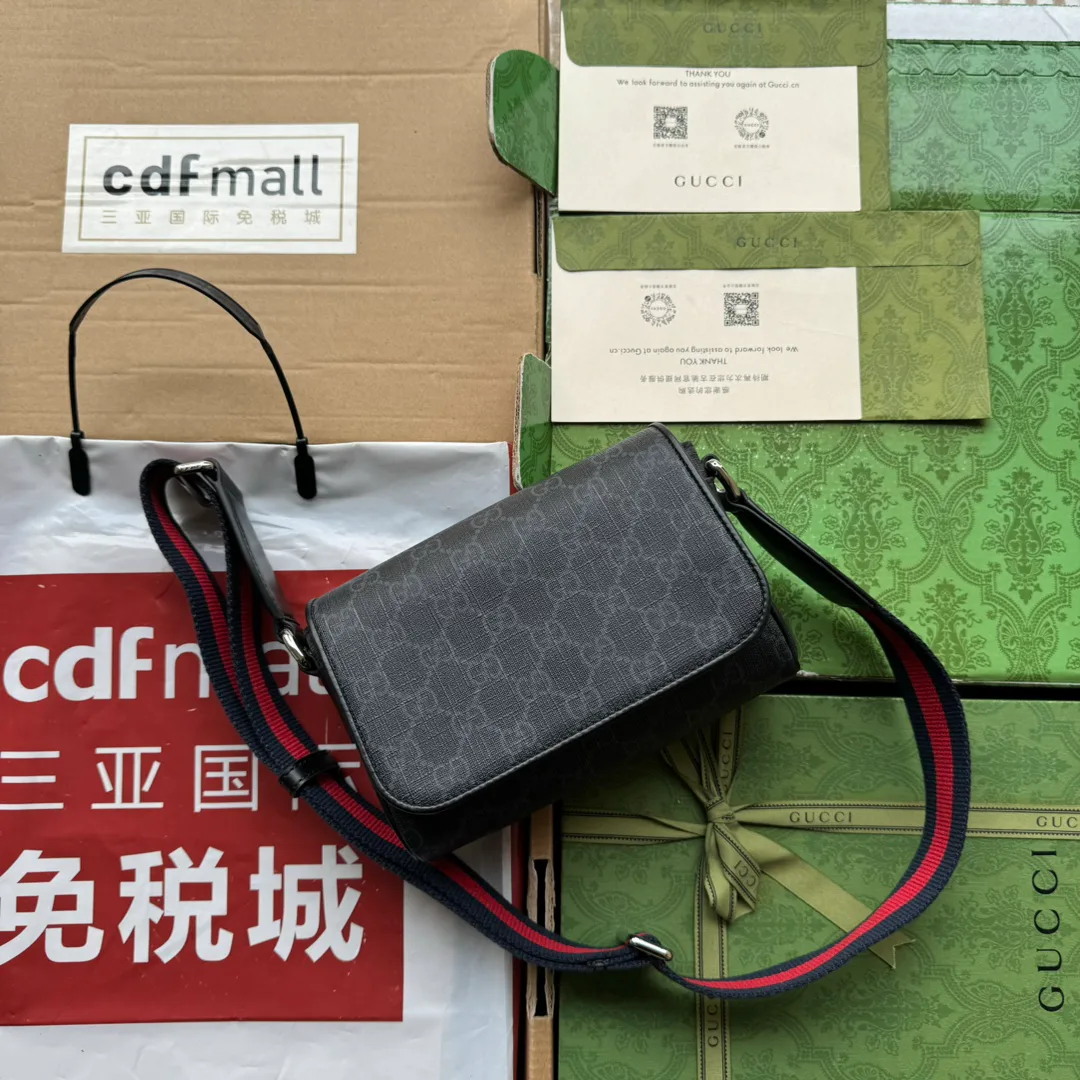 Women's Shoulder Bags GUCCI 17947653