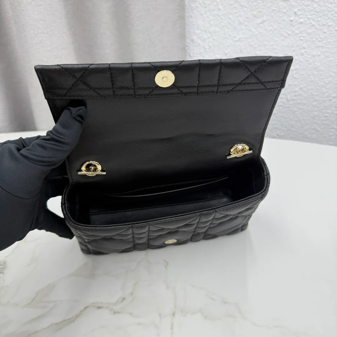 Women's Classic Handbags CHRISTIAN DIOR 16848243